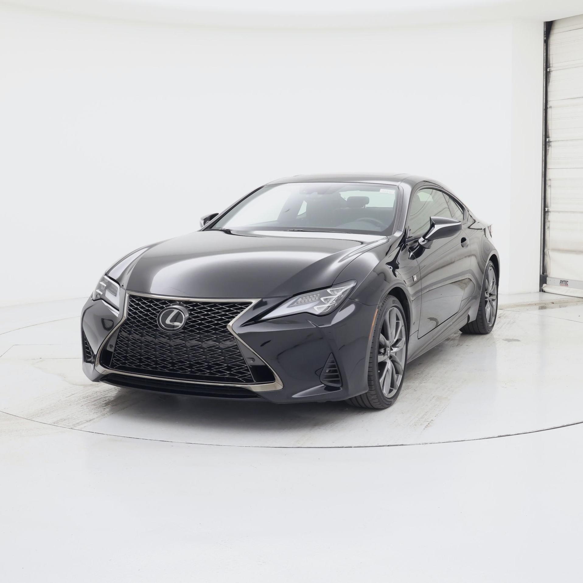 Thumbnail: 2020 Lexus RC - 4