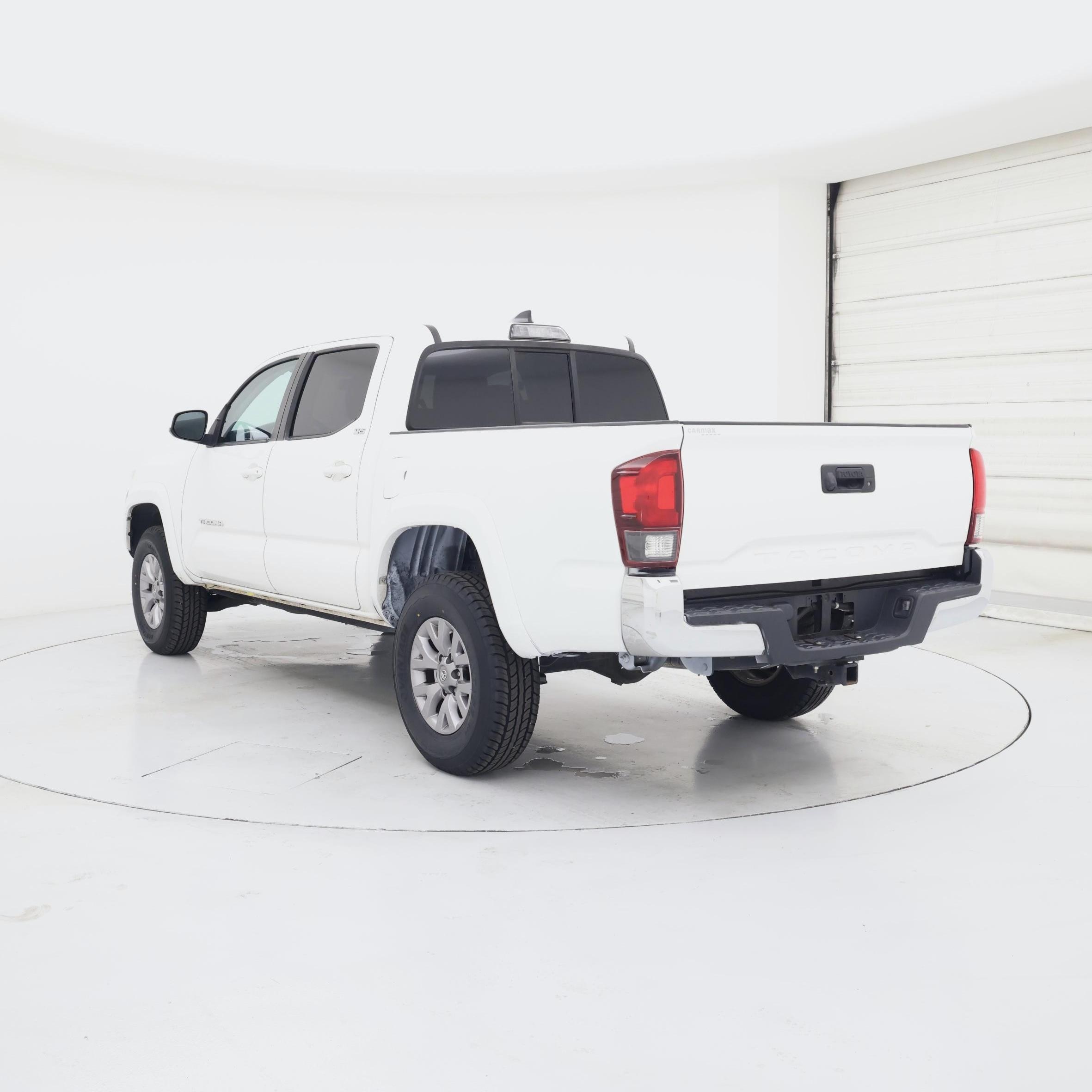 Thumbnail: 2019 Toyota Tacoma - 2