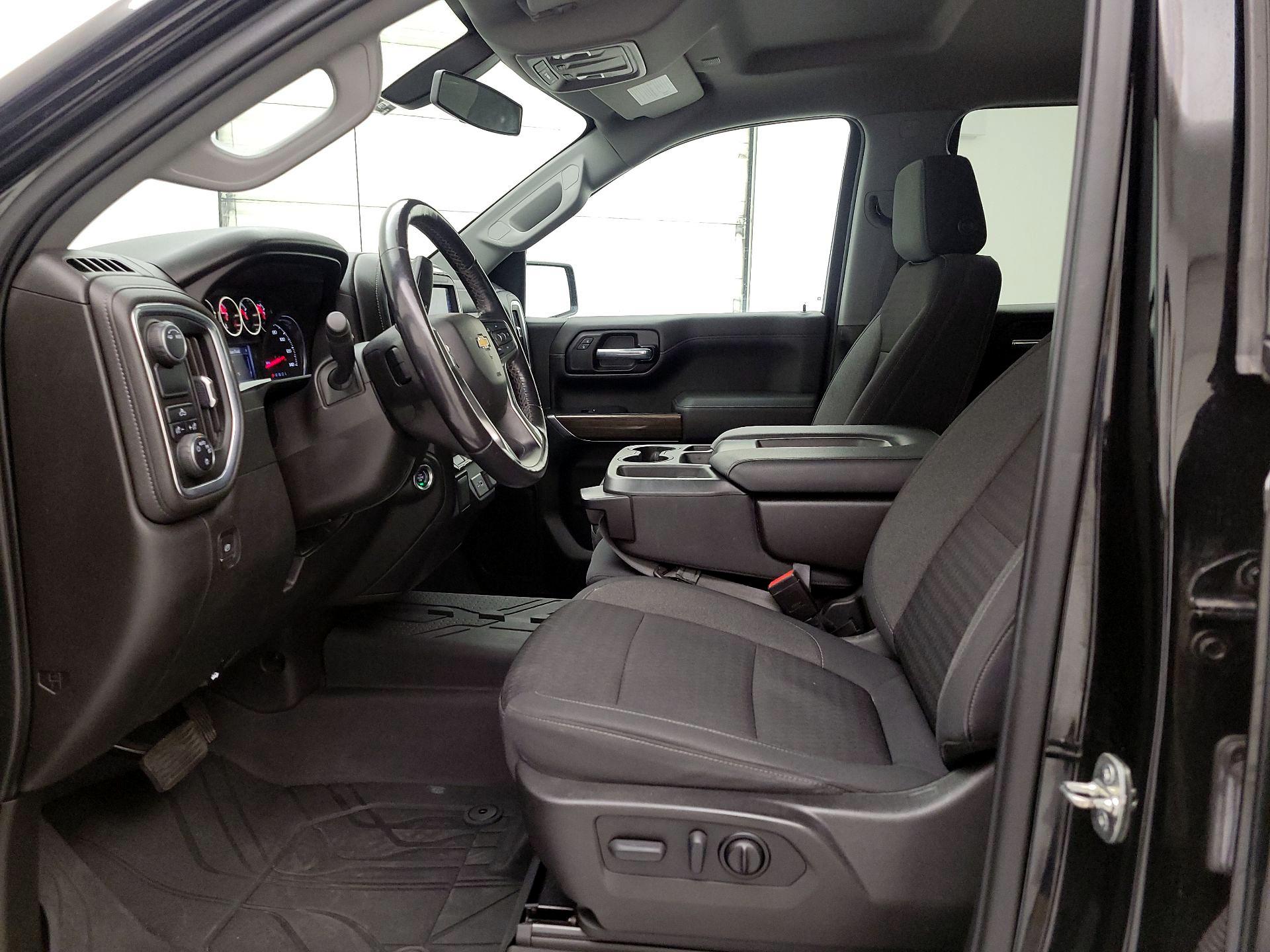 Thumbnail: 2021 Chevrolet Silverado 1500 - 11