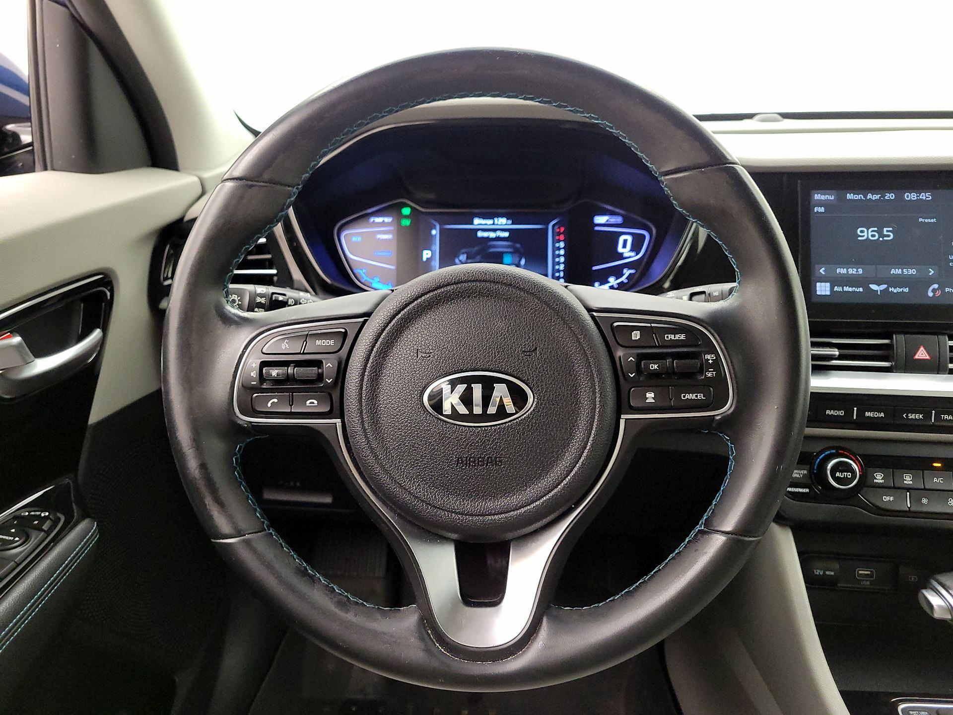 Thumbnail: 2020 Kia Niro - 10