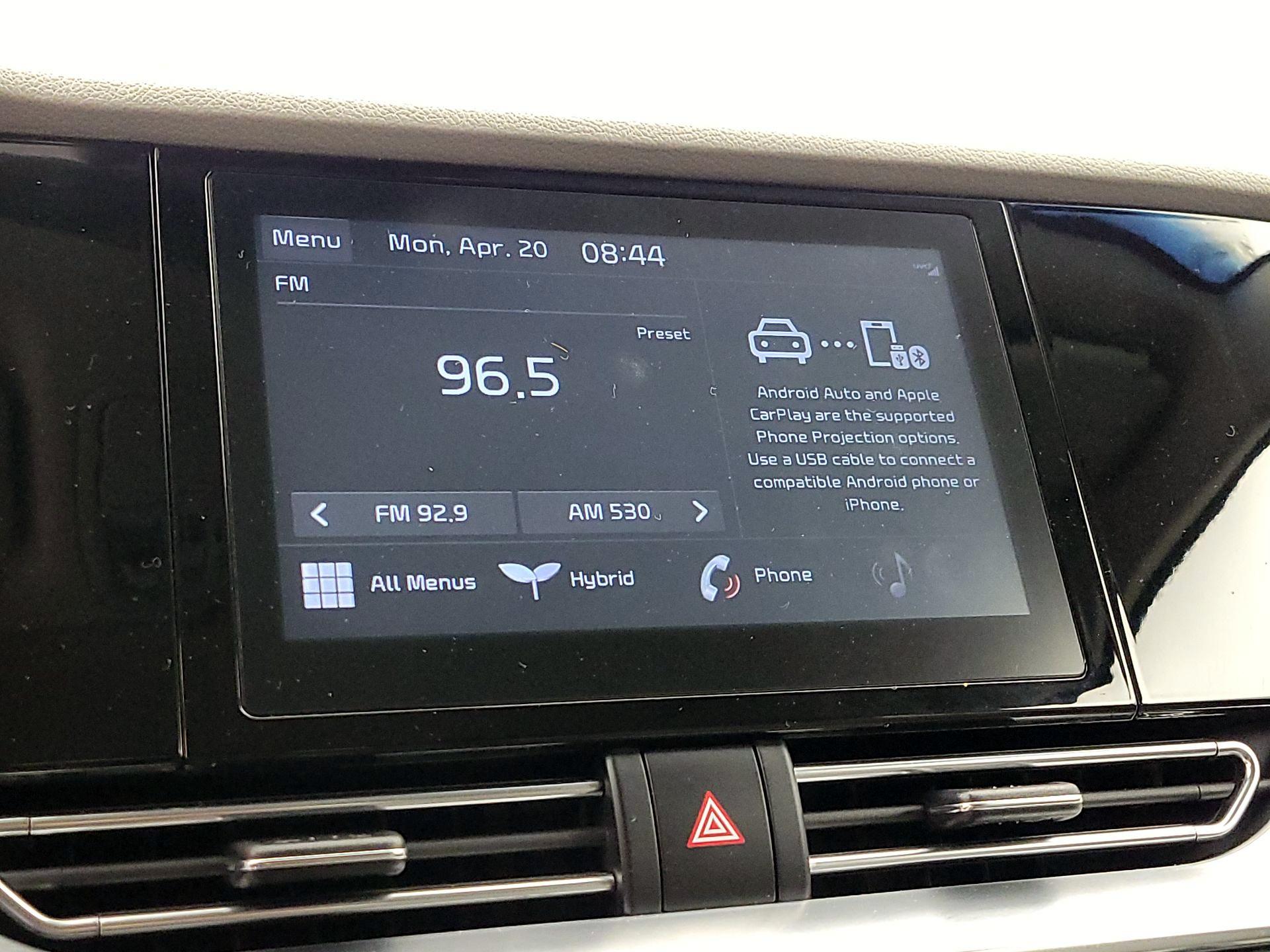 Thumbnail: 2020 Kia Niro - 15