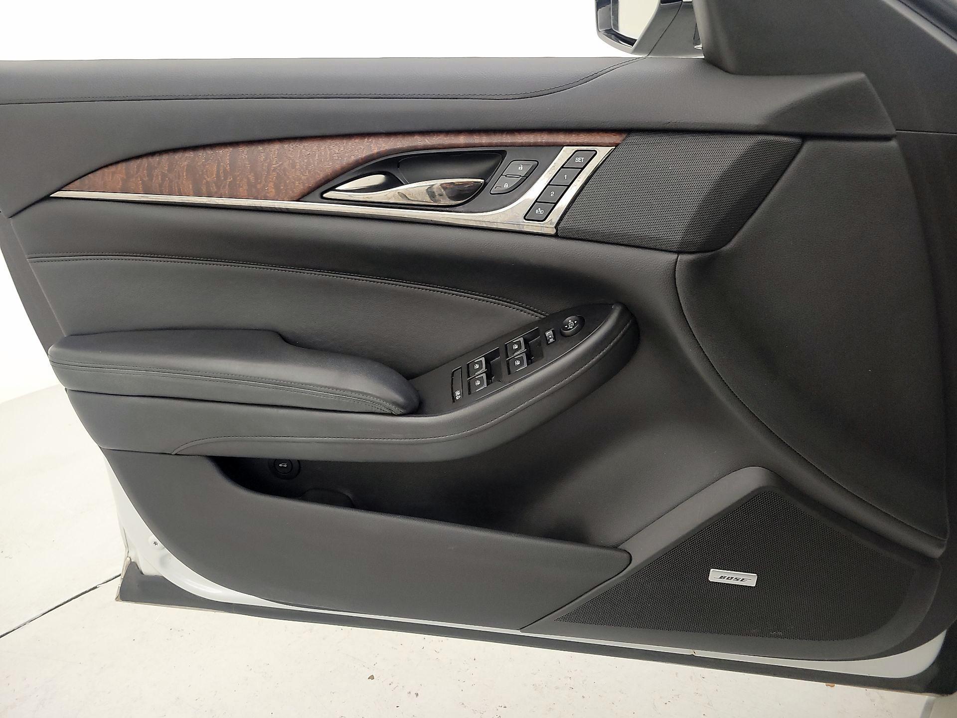 Thumbnail: 2019 Cadillac CTS - 12