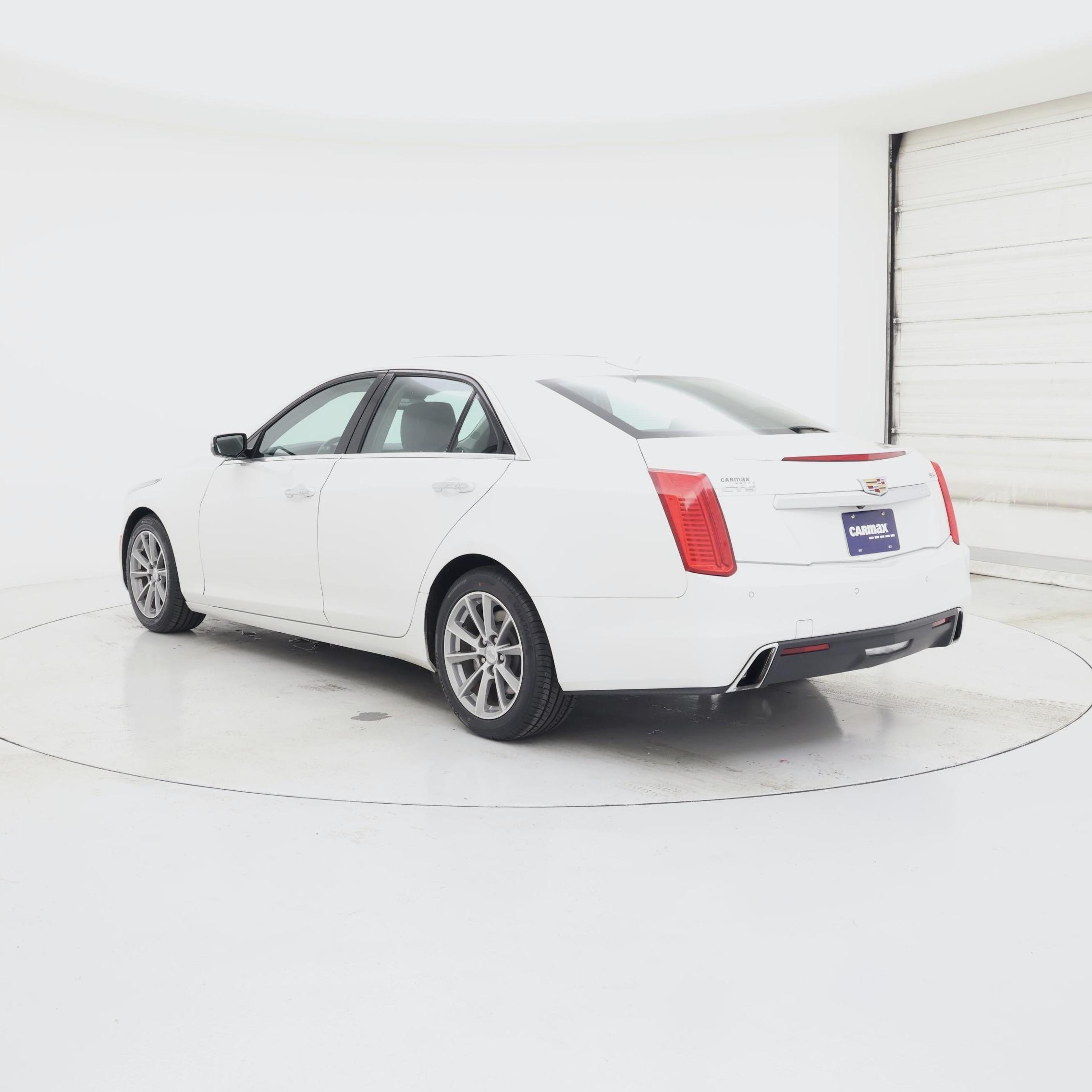 Thumbnail: 2019 Cadillac CTS - 2