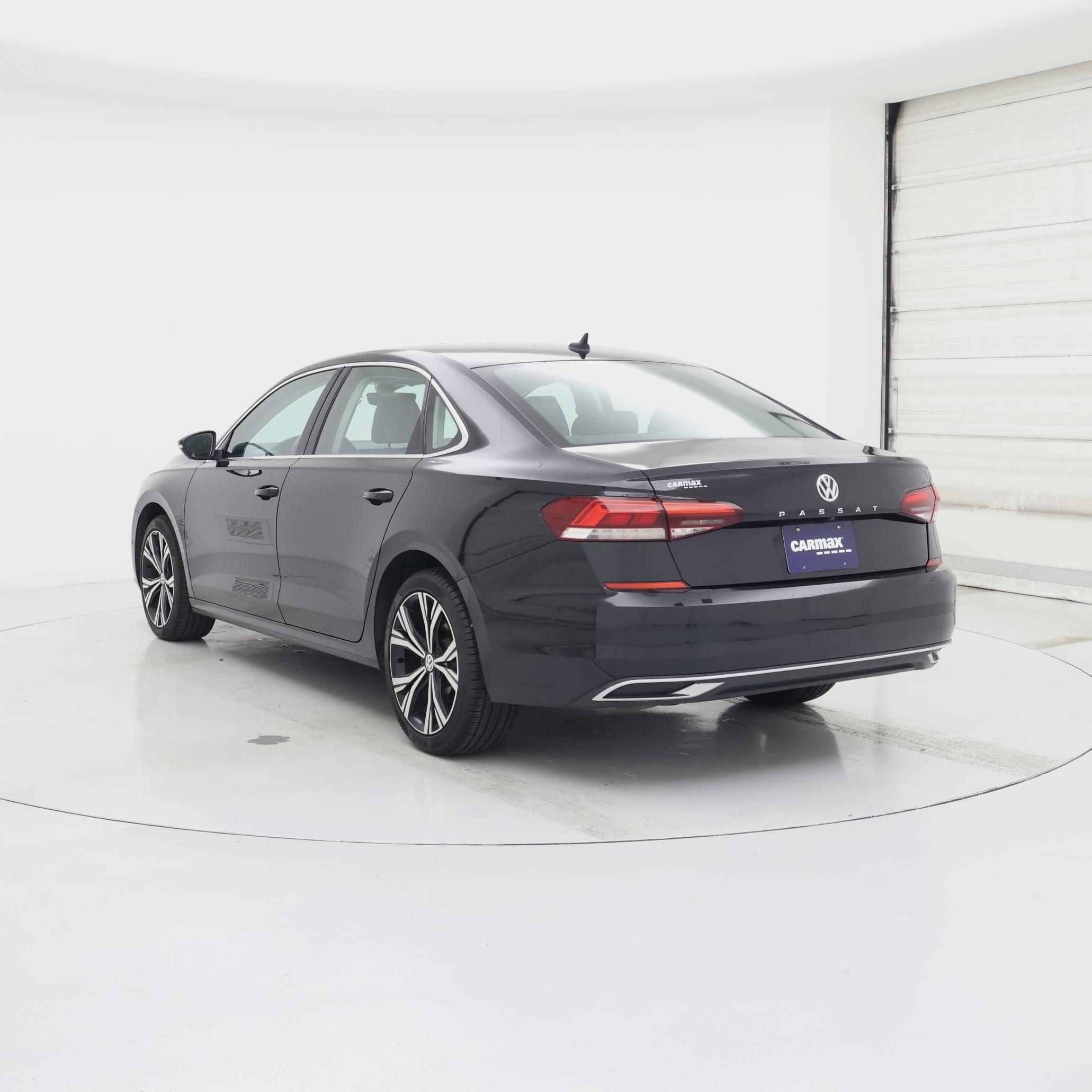 Thumbnail: 2020 Volkswagen Passat - 2