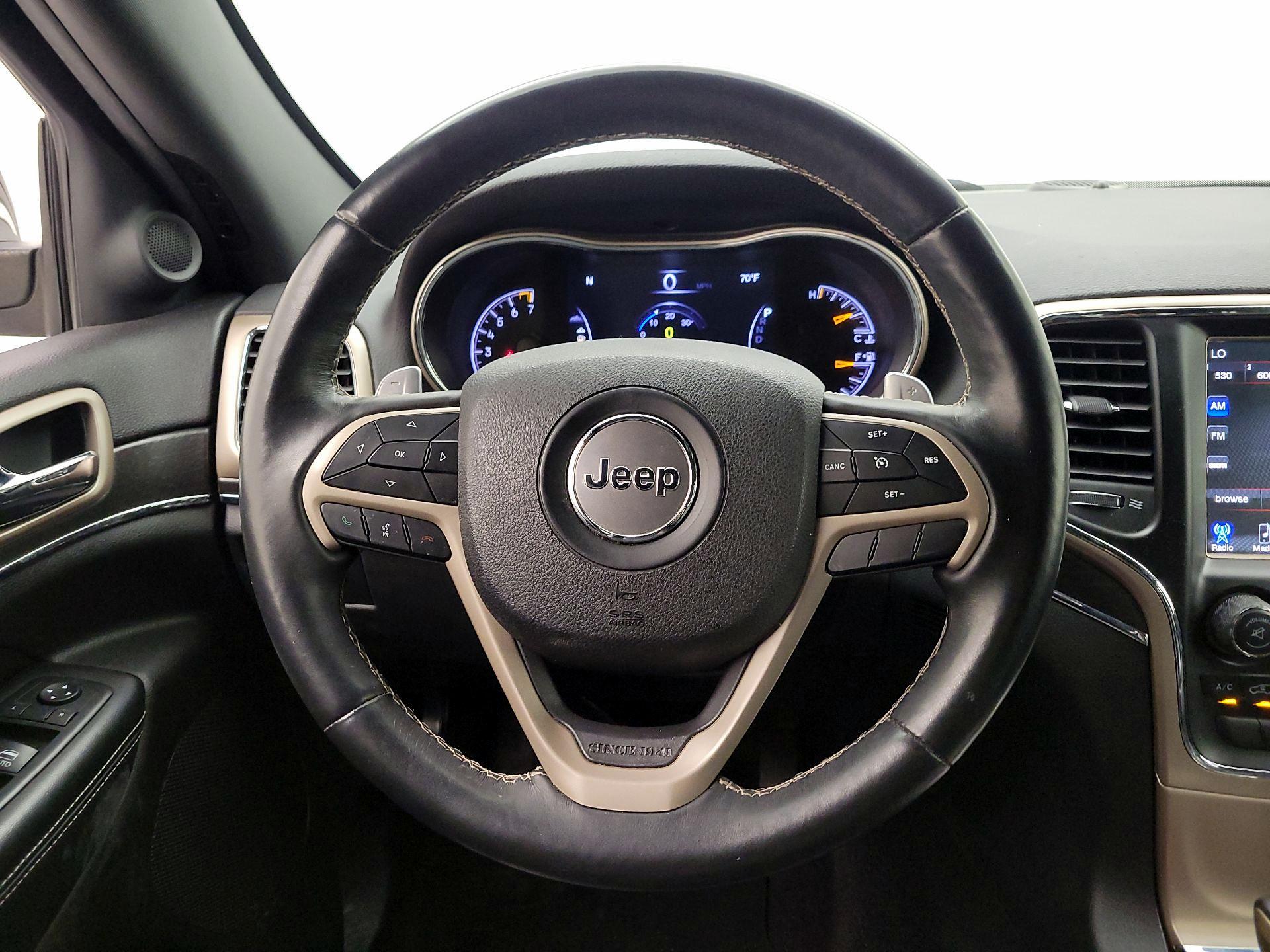 Thumbnail: 2017 Jeep Grand Cherokee - 10