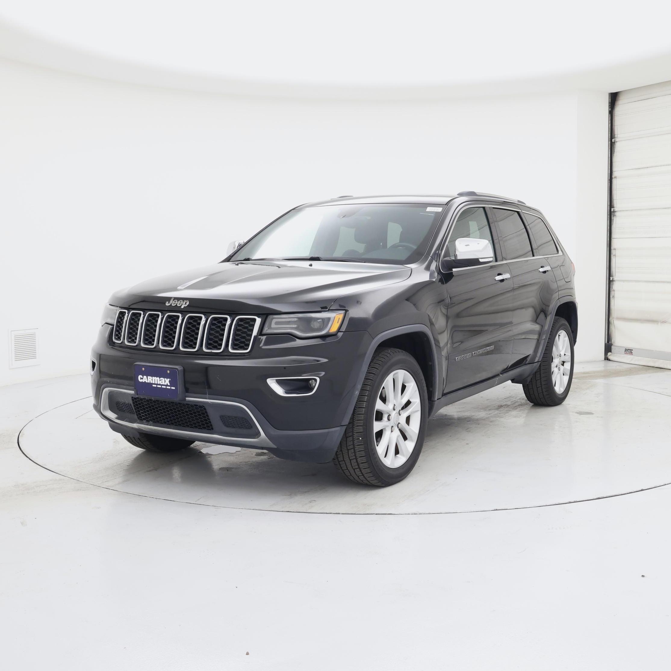 Thumbnail: 2017 Jeep Grand Cherokee - 4