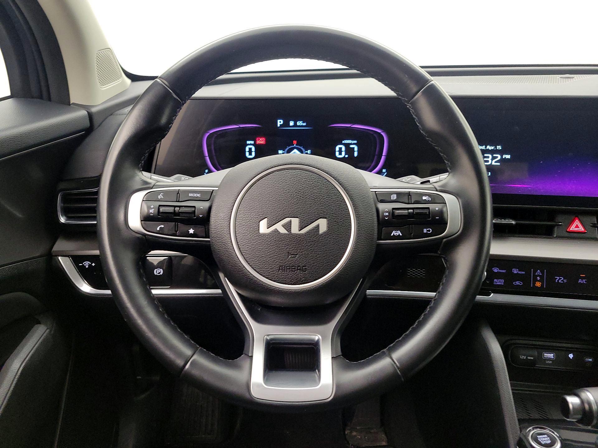 Thumbnail: 2023 Kia Sportage - 10