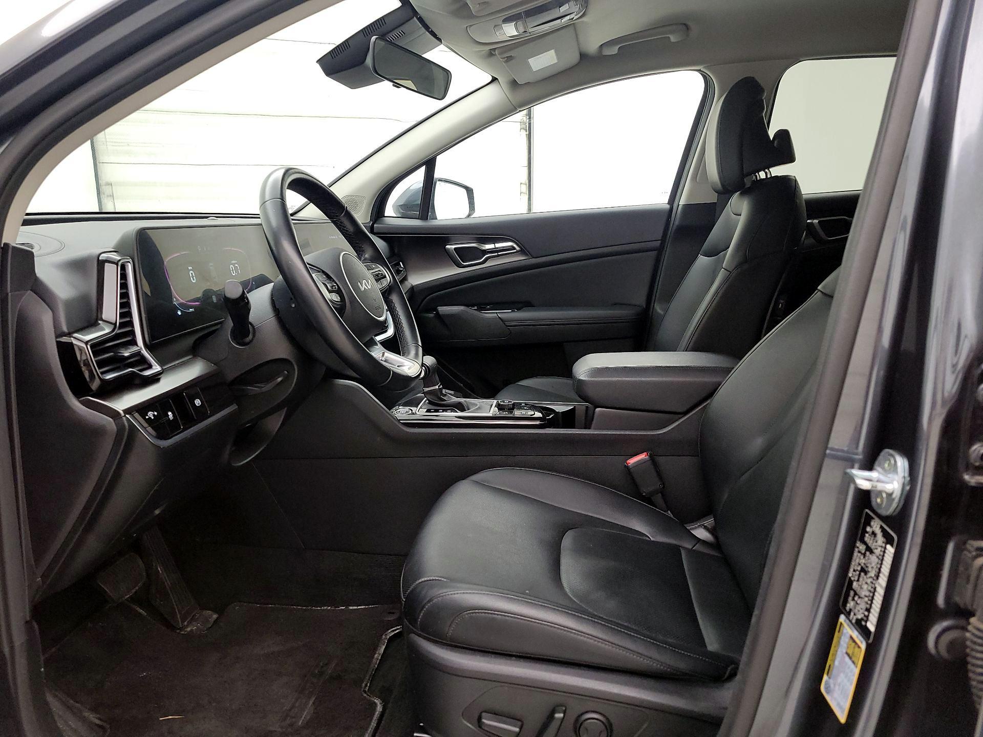 Thumbnail: 2023 Kia Sportage - 11