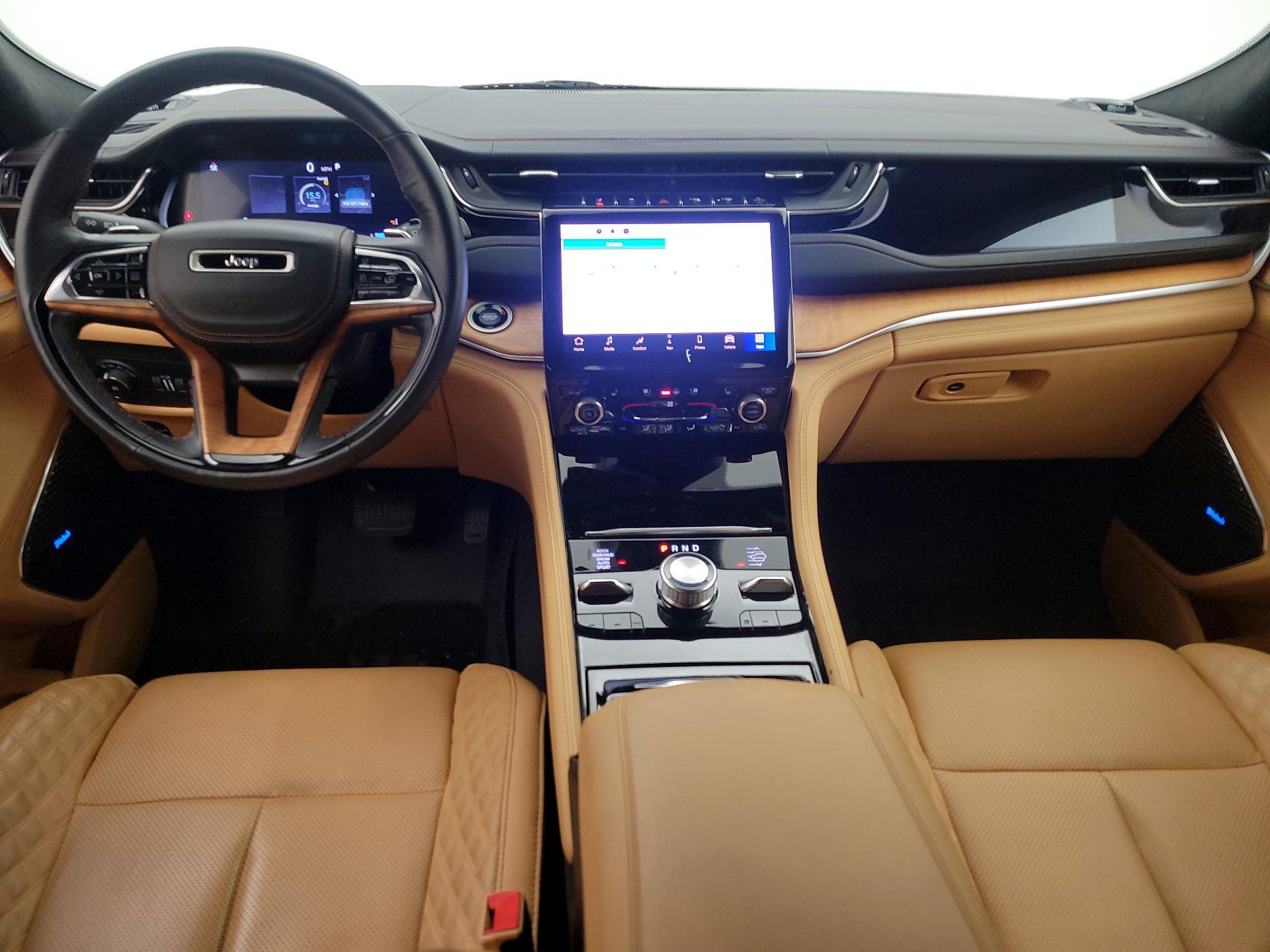 Thumbnail: 2022 Jeep Grand Cherokee - 9