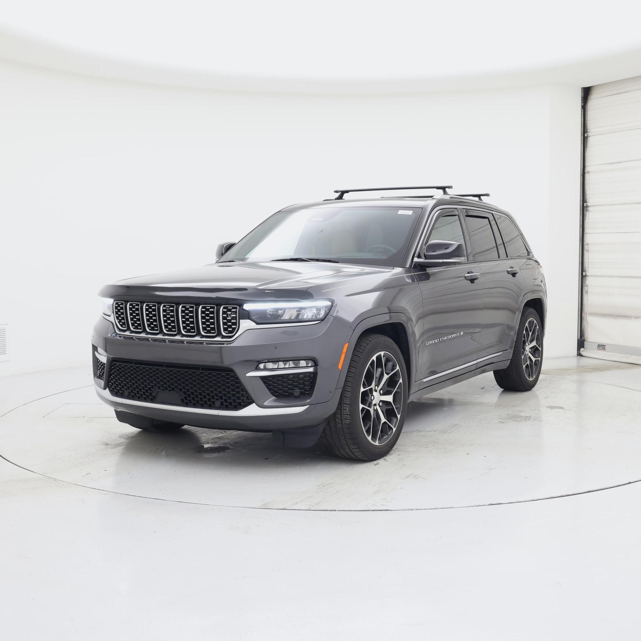 Thumbnail: 2022 Jeep Grand Cherokee - 4