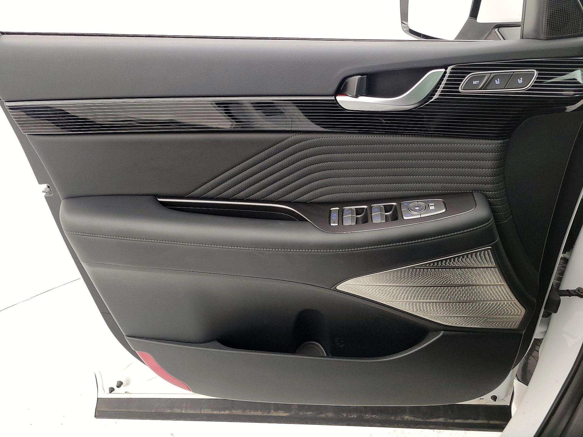 Thumbnail: 2025 Hyundai Palisade - 12