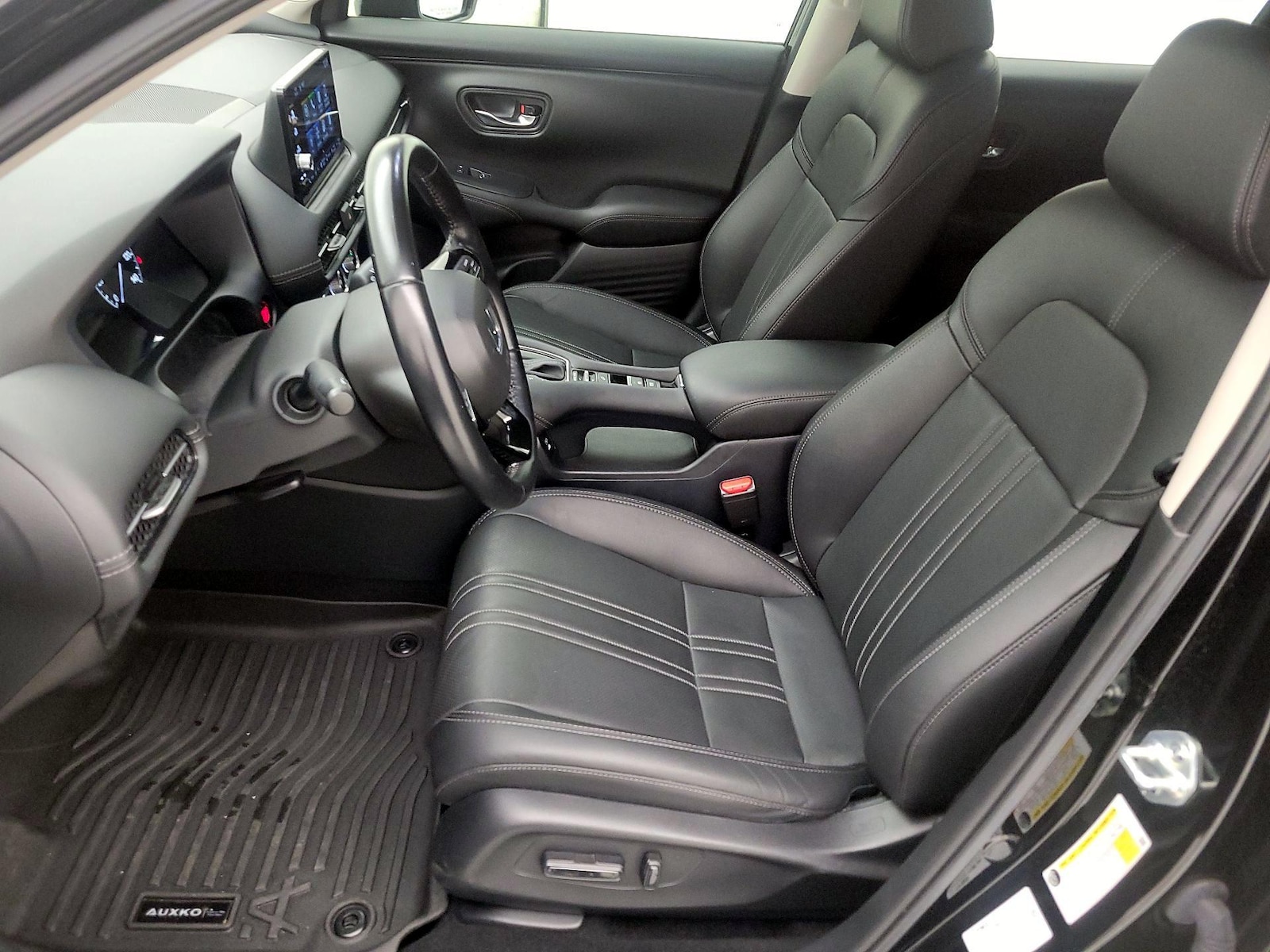 2025 Honda HR-V EX-L - Photo 12