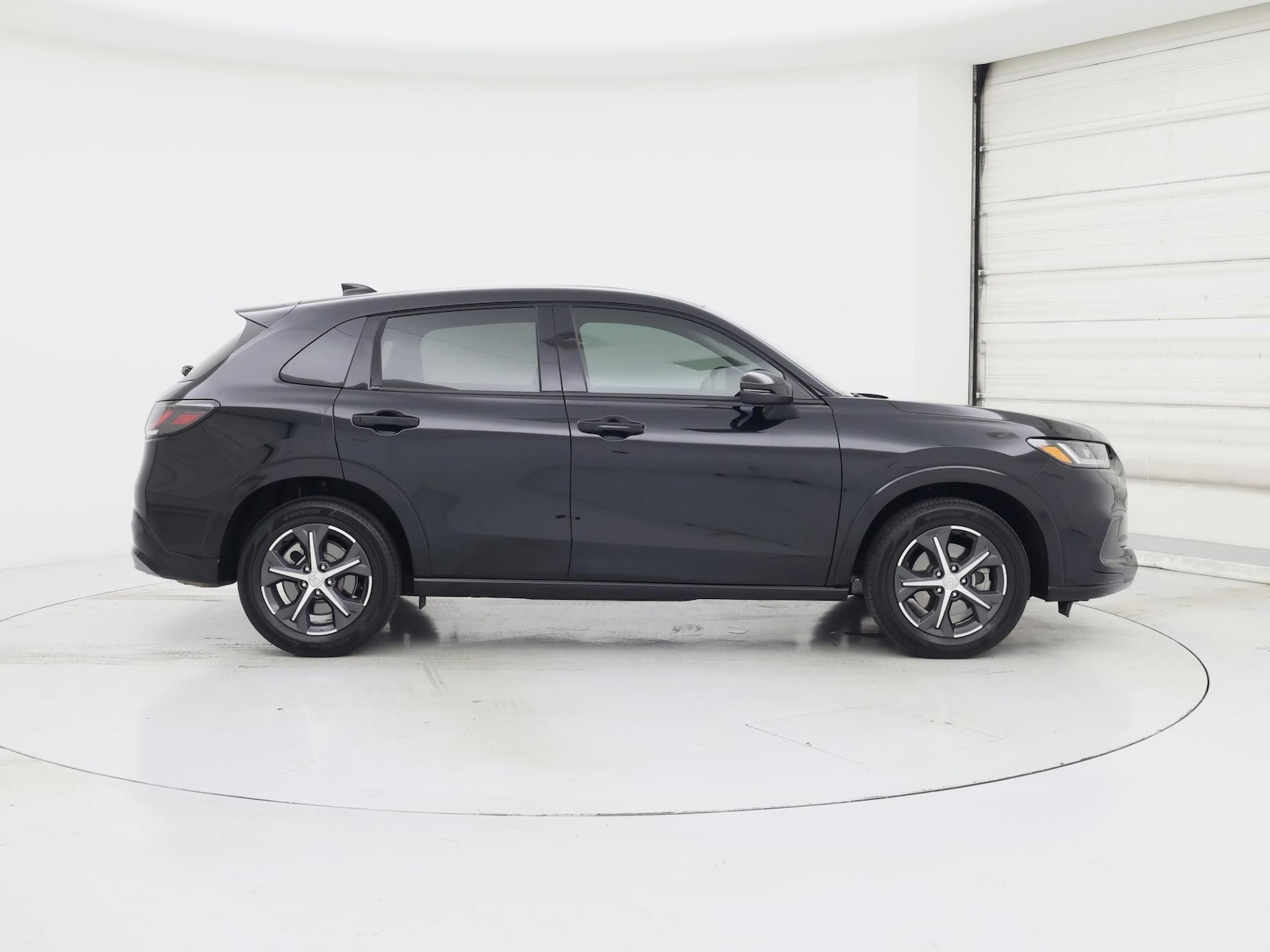 2025 Honda HR-V EX-L - Photo 8