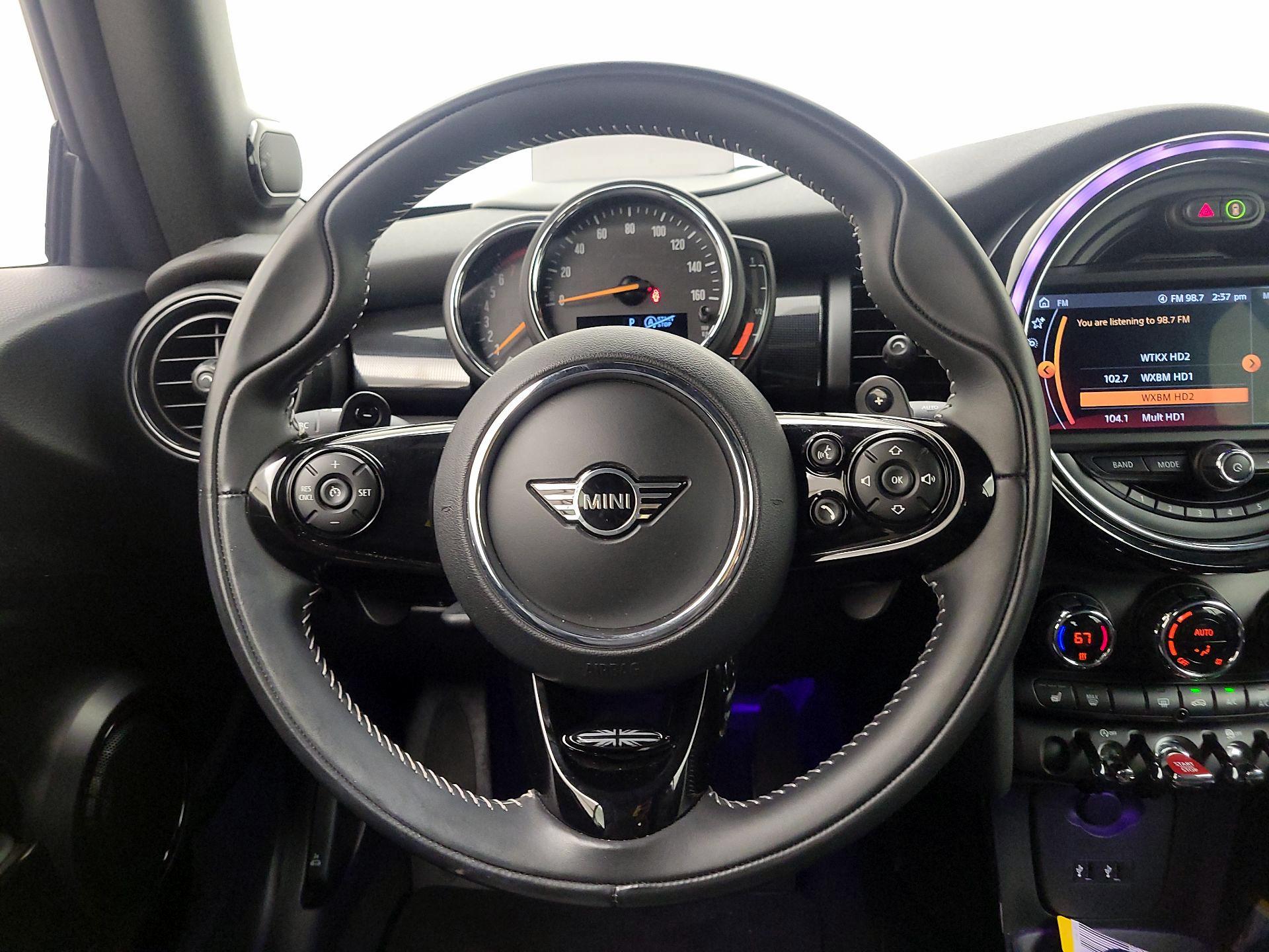 Thumbnail: 2020 MINI Cooper - 10