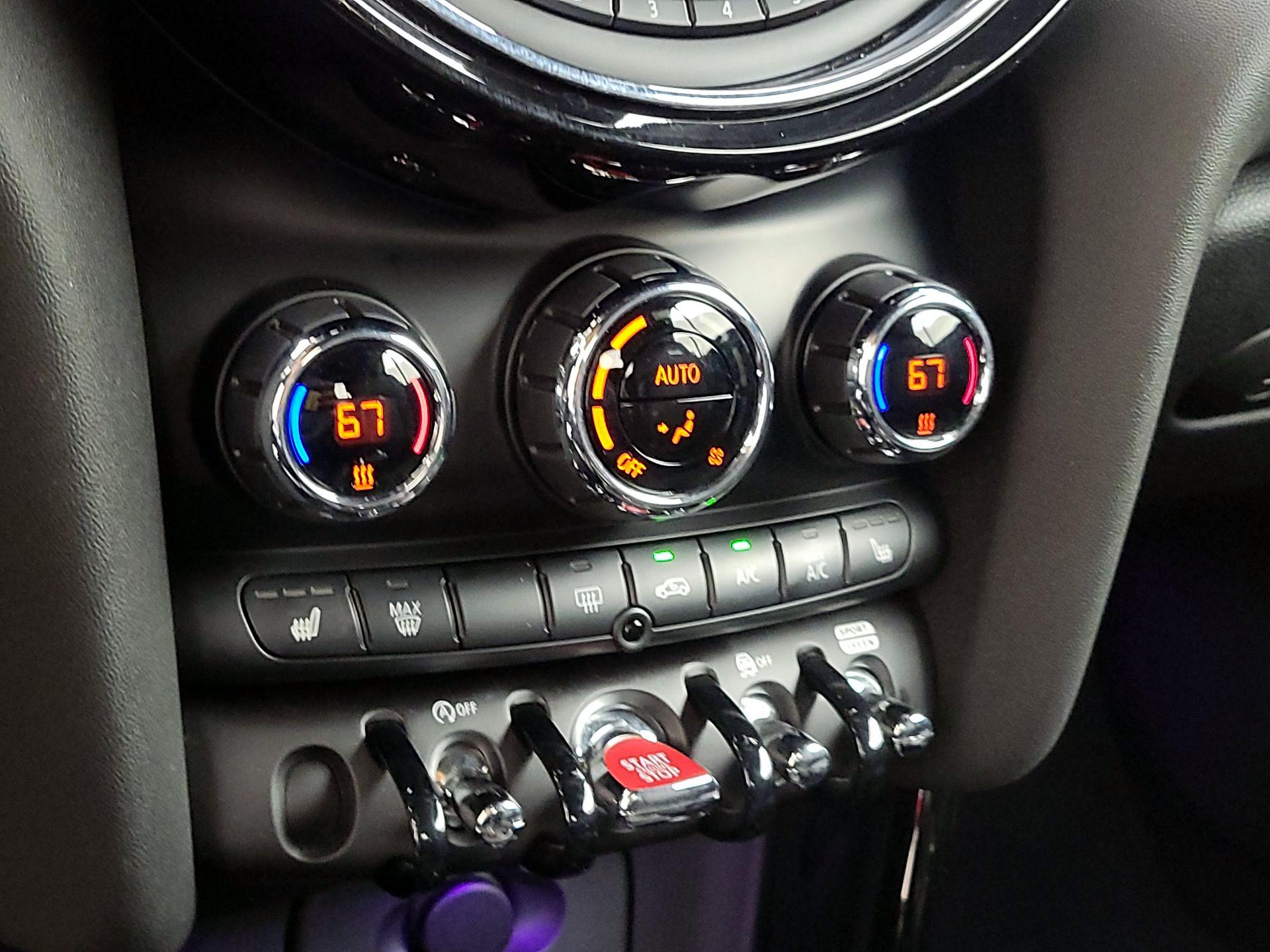 Thumbnail: 2020 MINI Cooper - 16