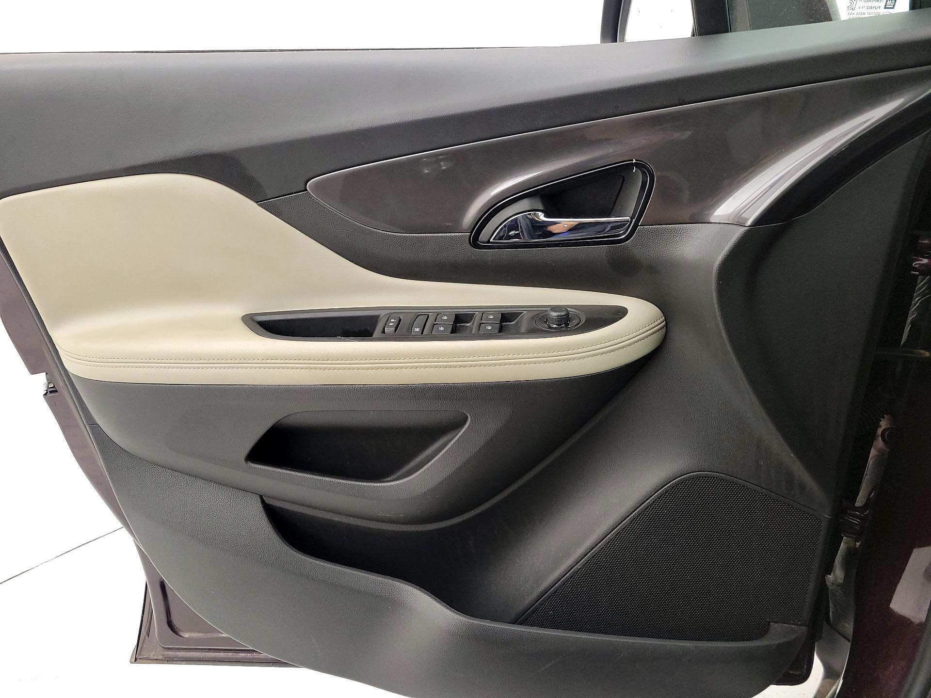 Thumbnail: 2018 Buick Encore - 12