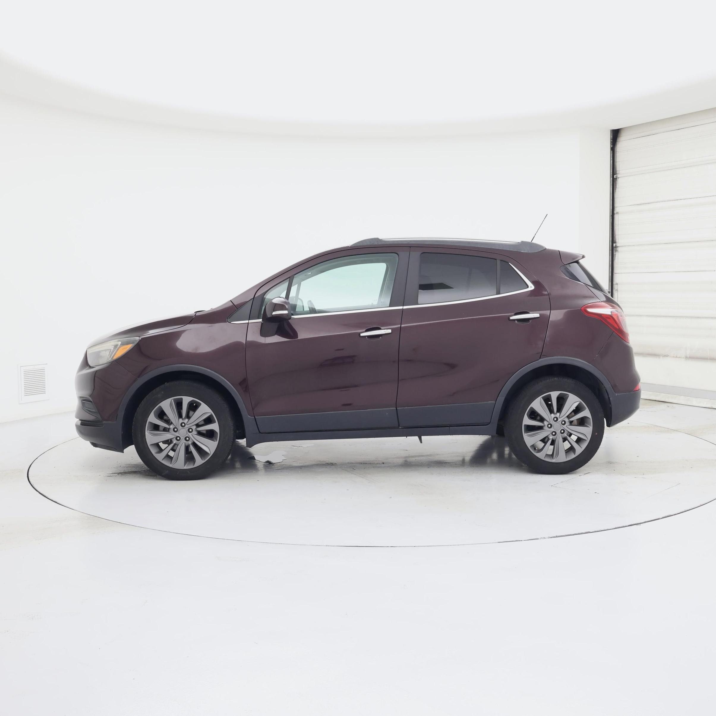Thumbnail: 2018 Buick Encore - 3