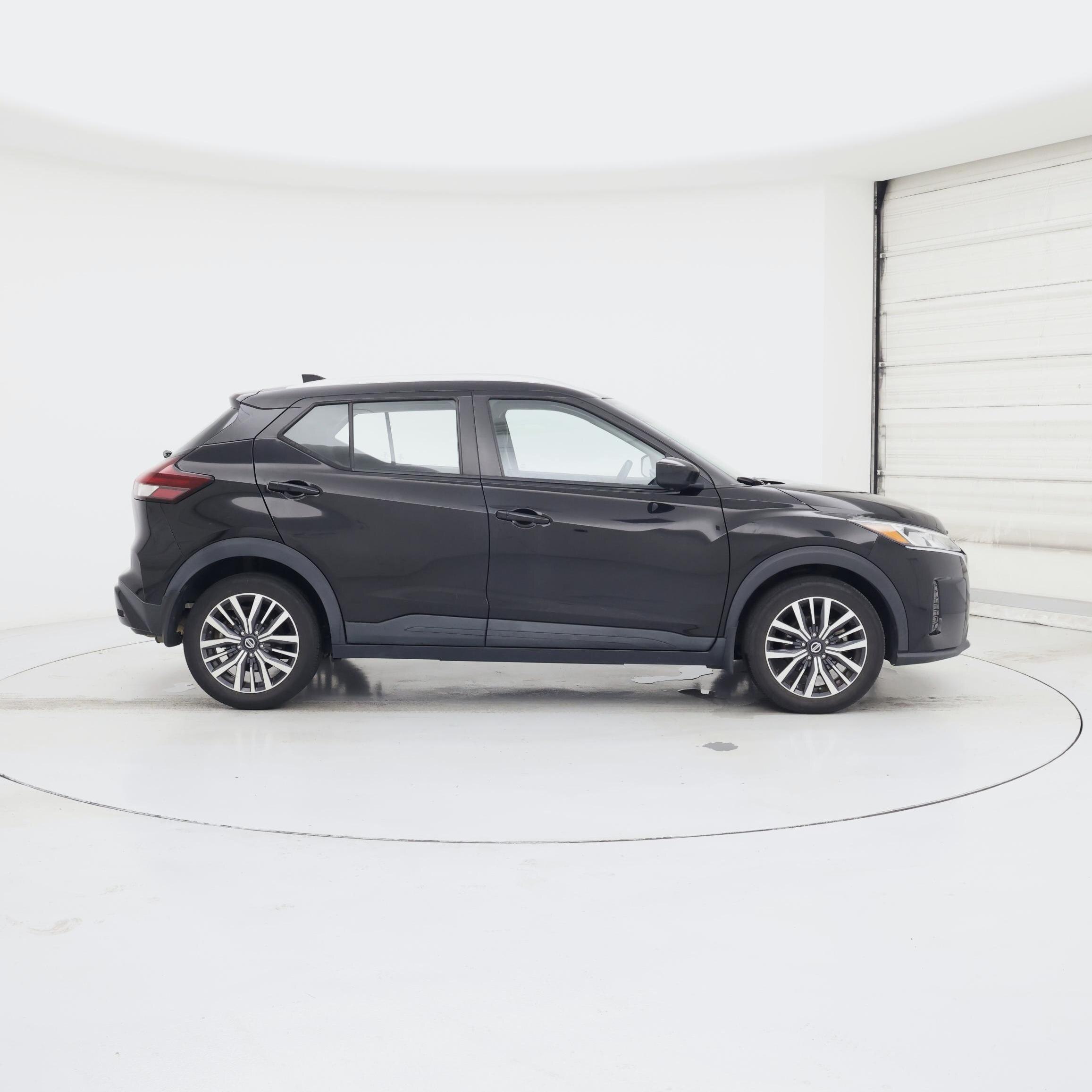 Thumbnail: 2021 Nissan Kicks - 7