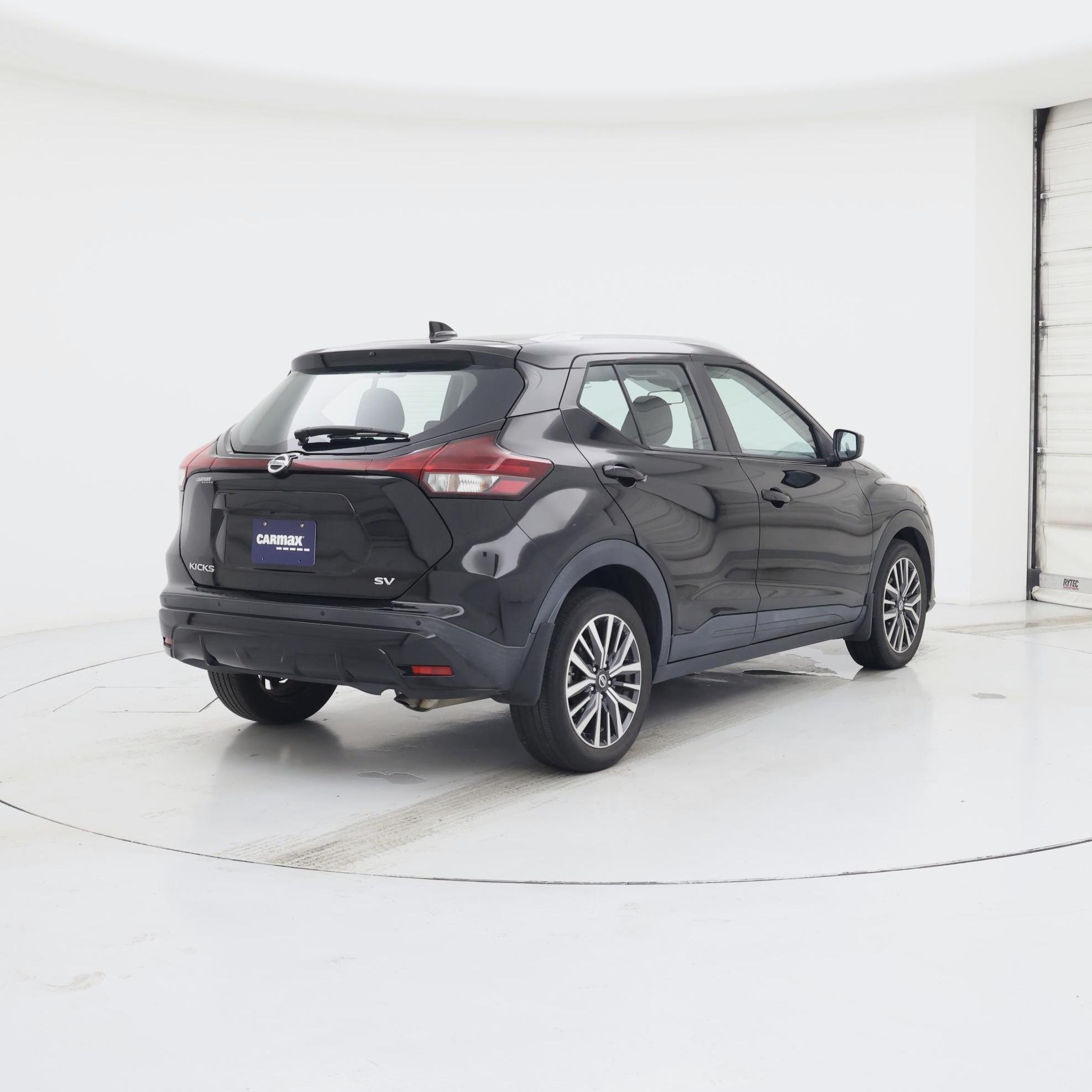 Thumbnail: 2021 Nissan Kicks - 8