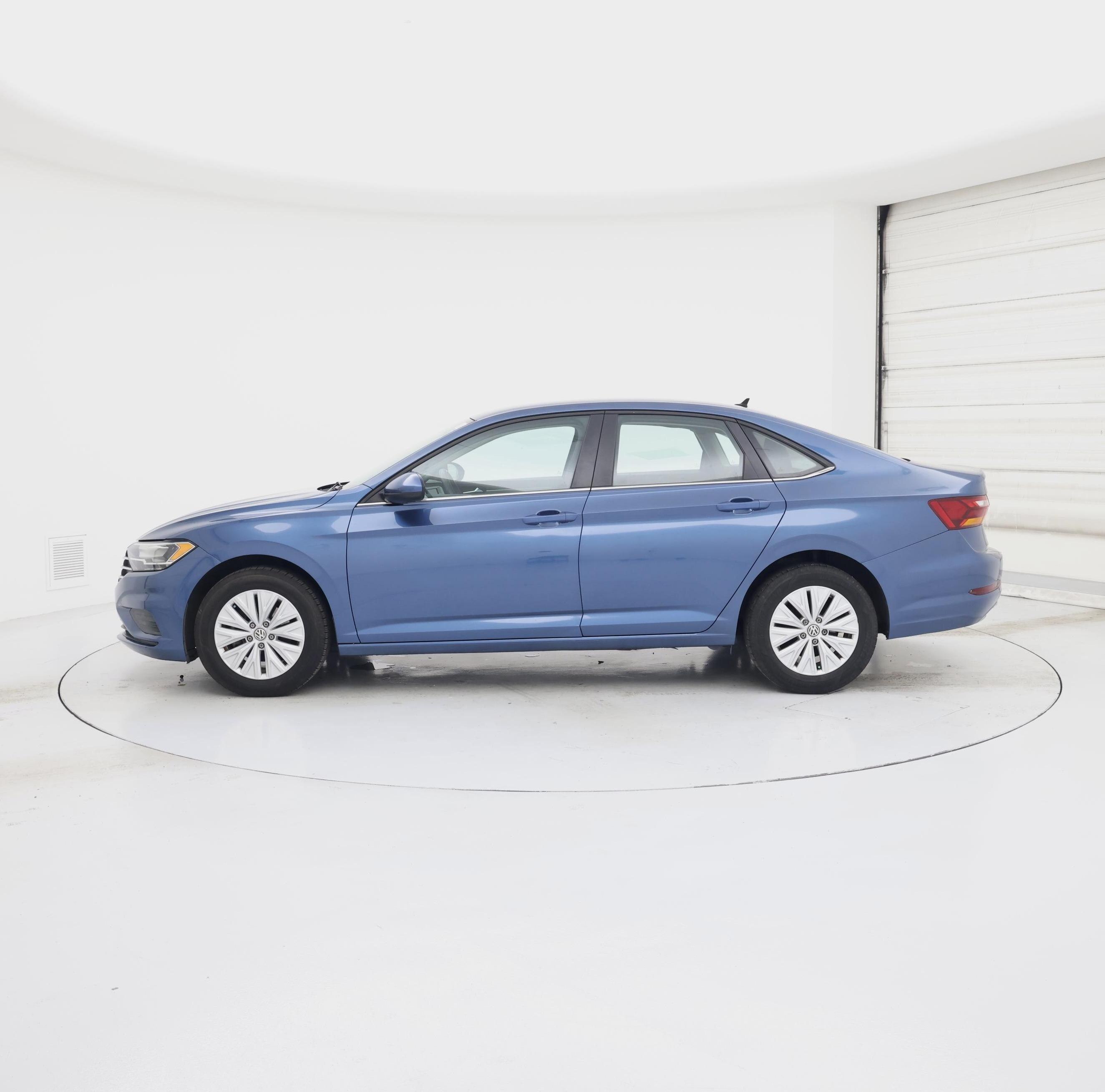 Thumbnail: 2019 Volkswagen Jetta - 3