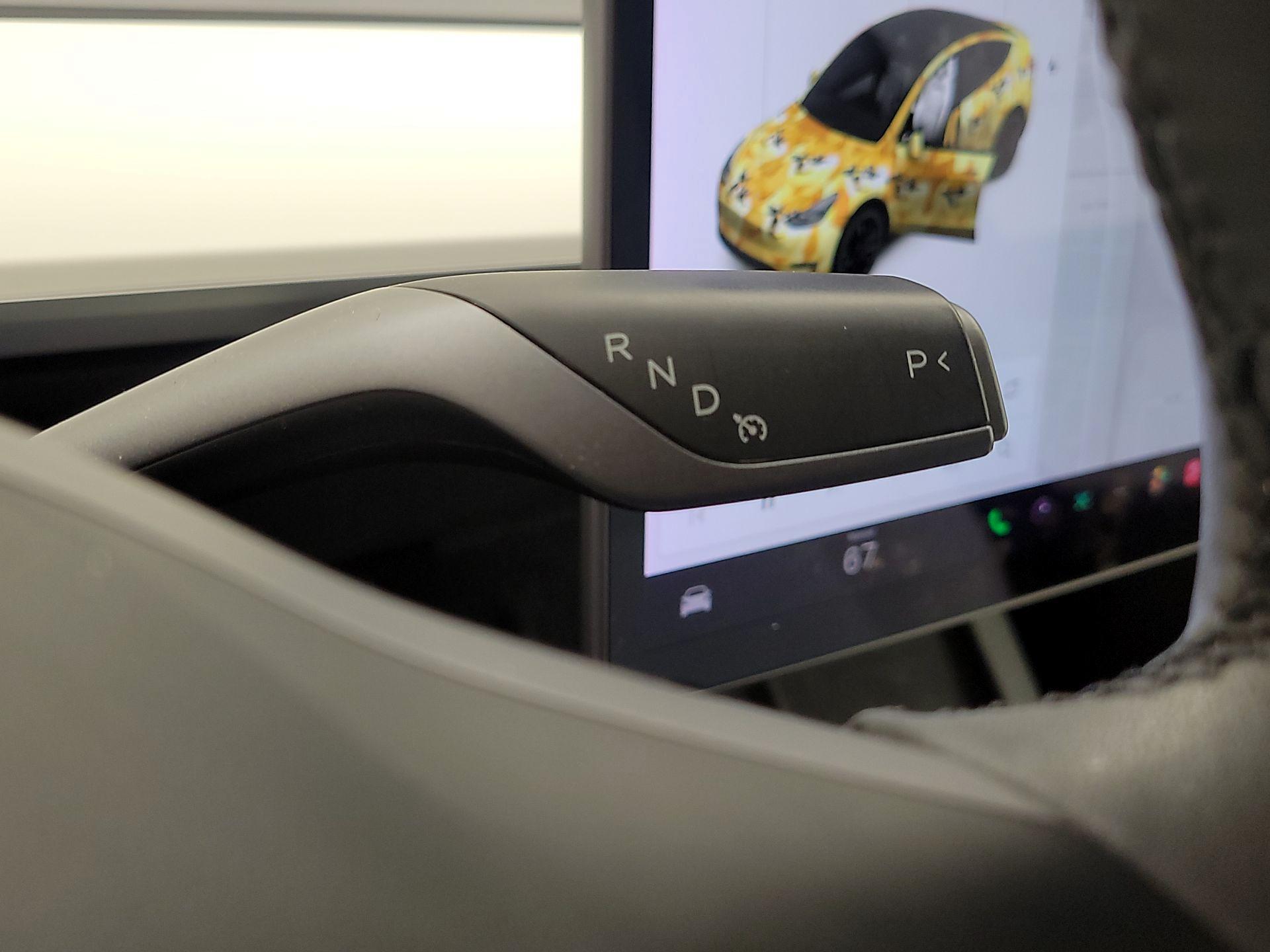 Thumbnail: 2022 Tesla Model Y - 16