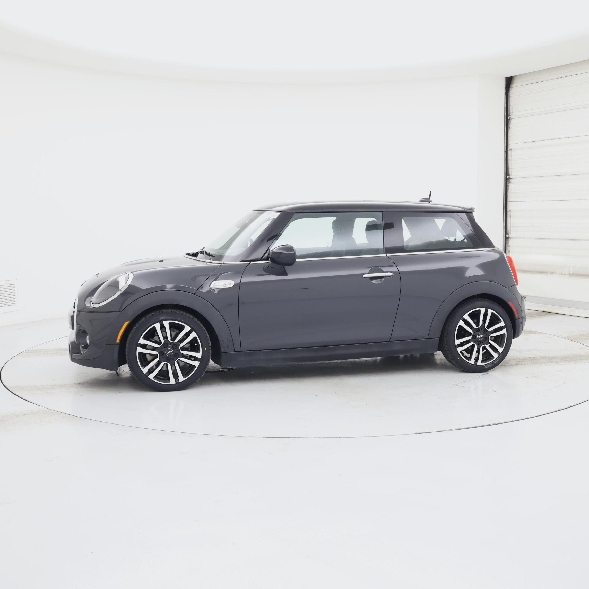 Thumbnail: 2019 MINI Cooper Hardtop - 3