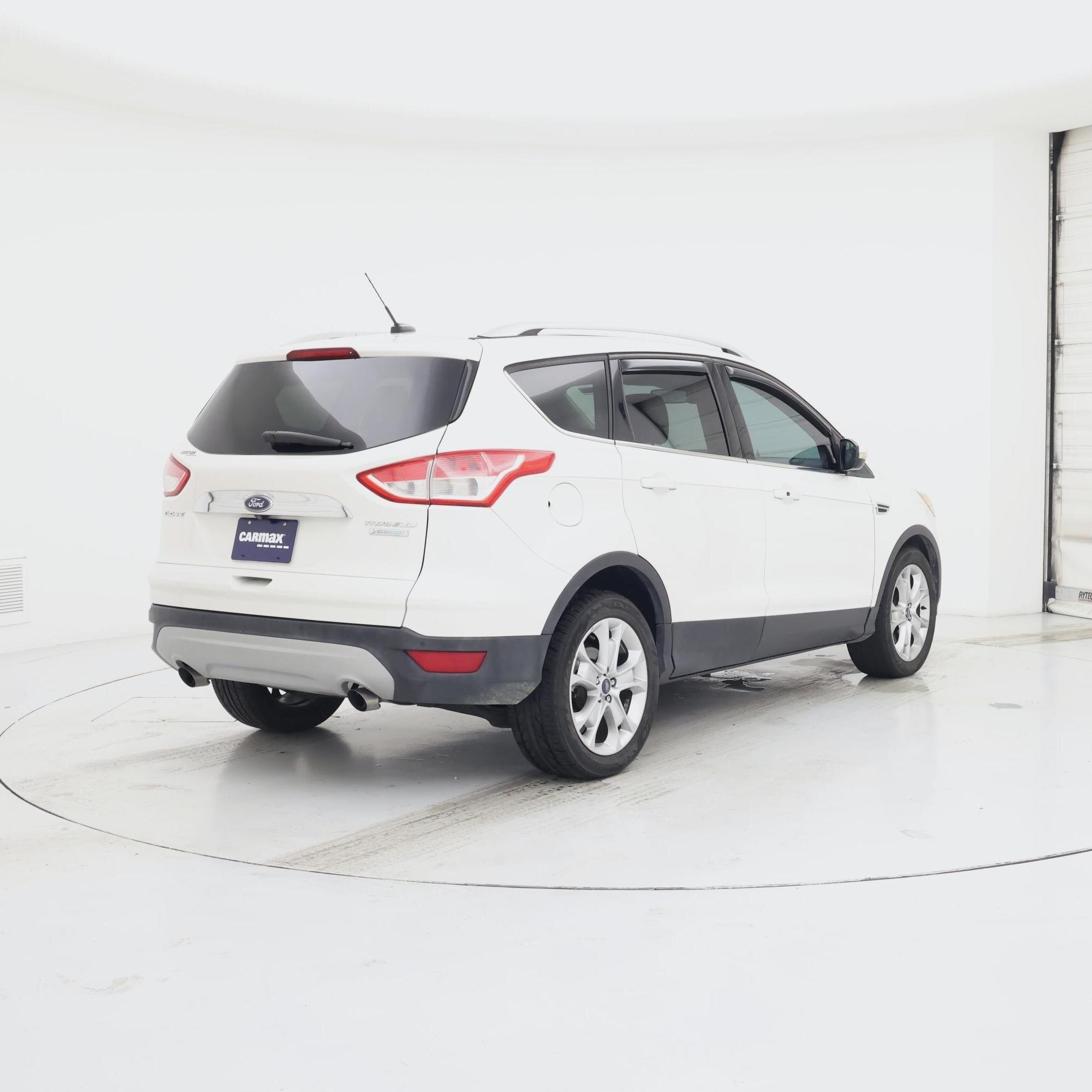Thumbnail: 2016 Ford Escape - 8