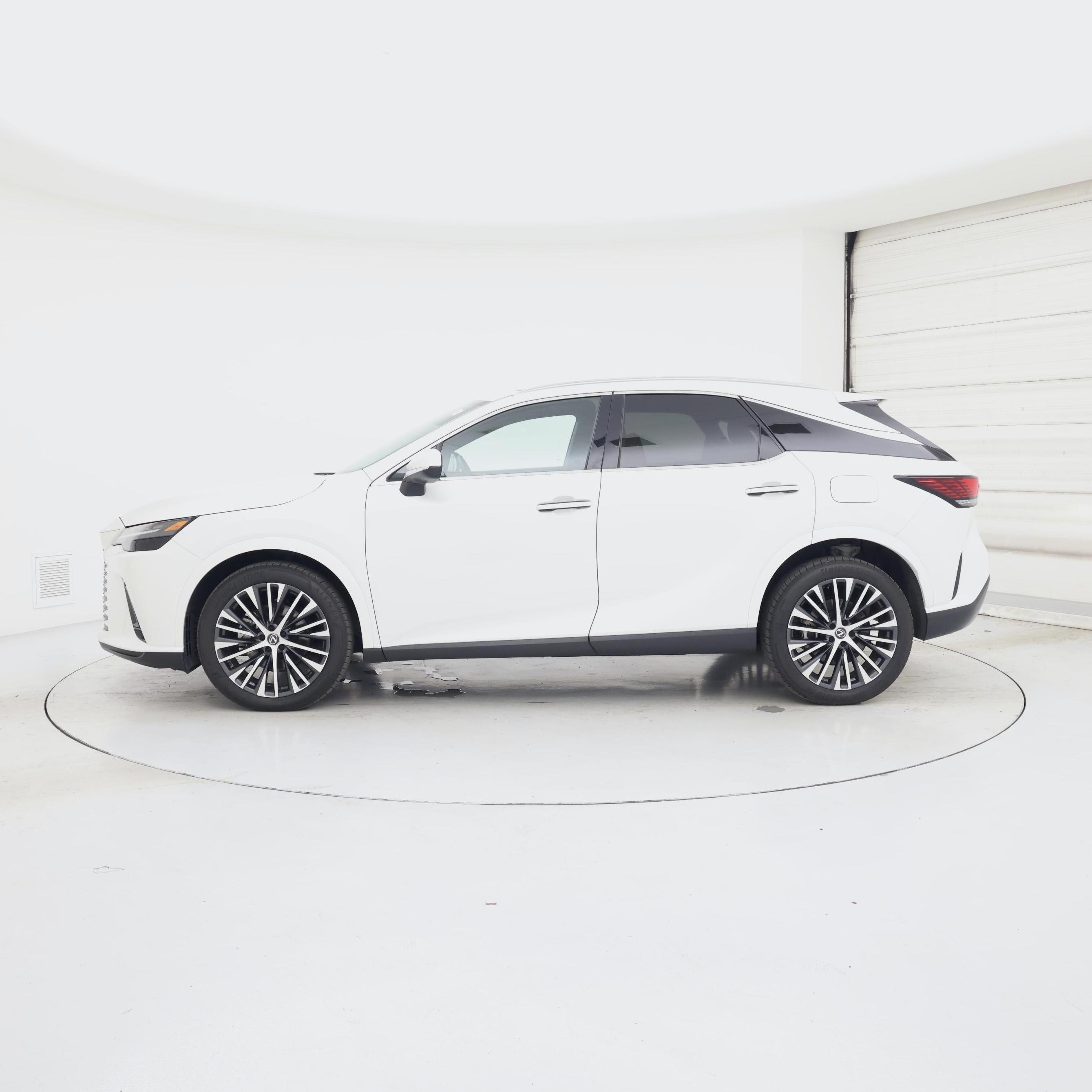 Thumbnail: 2023 Lexus RX - 3