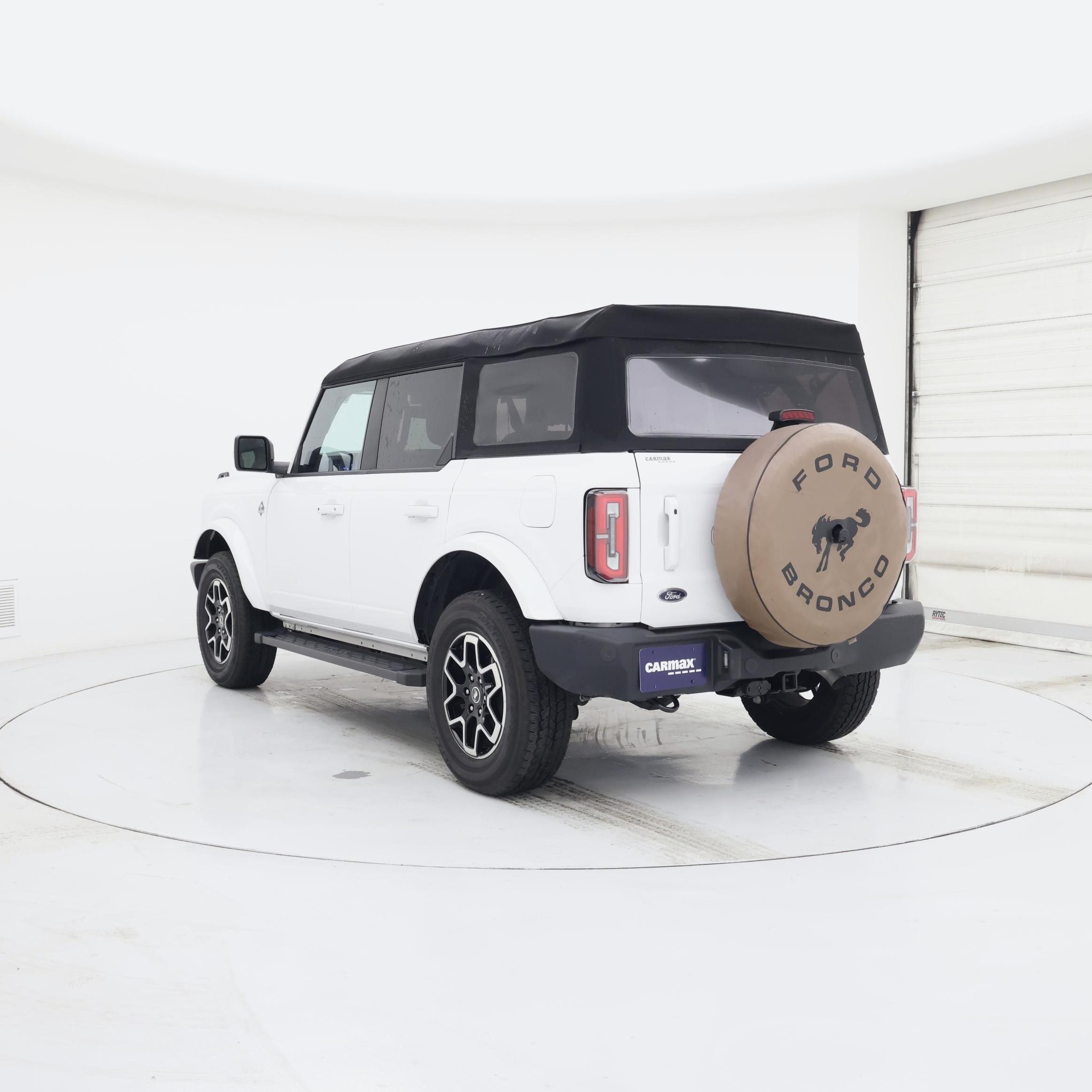Thumbnail: 2023 Ford Bronco - 2