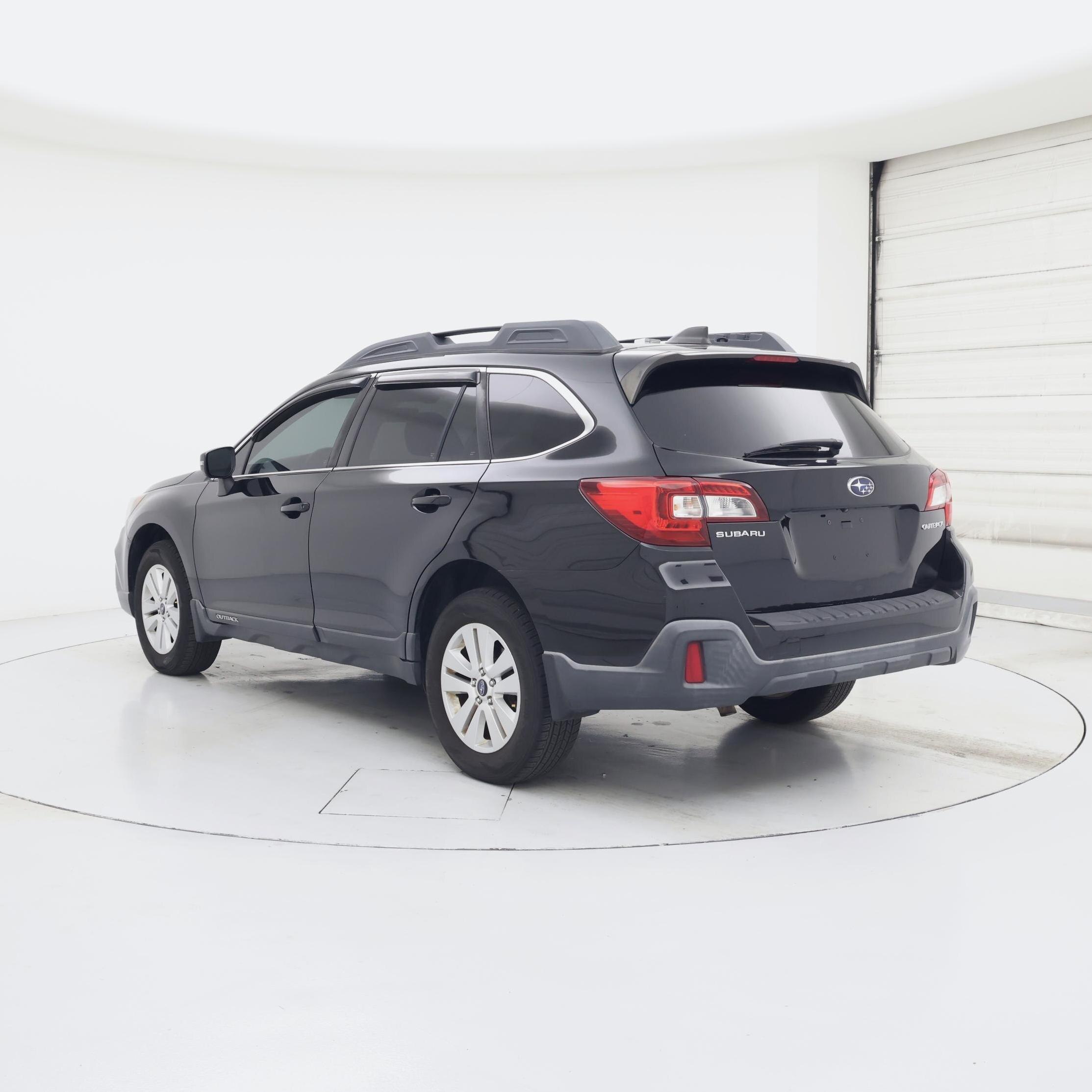 Thumbnail: 2018 Subaru Outback - 2
