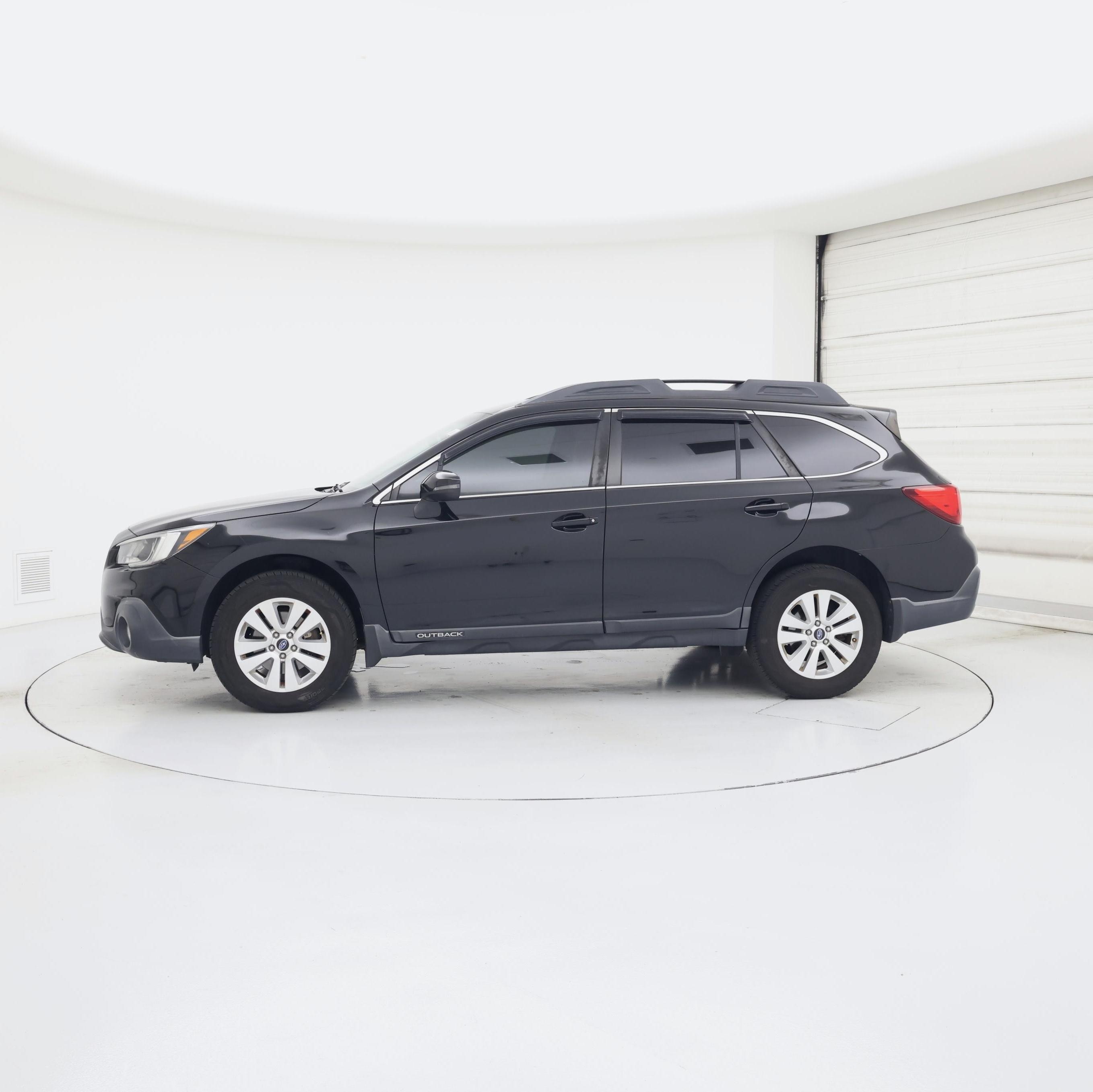 Thumbnail: 2018 Subaru Outback - 3