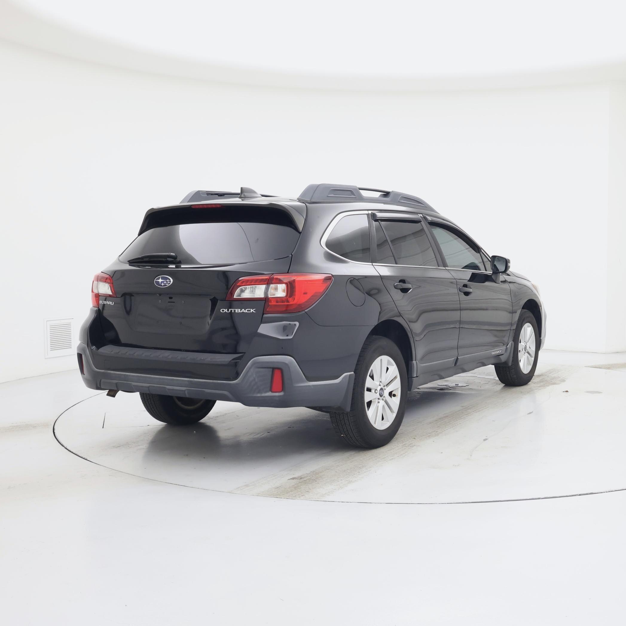 Thumbnail: 2018 Subaru Outback - 8