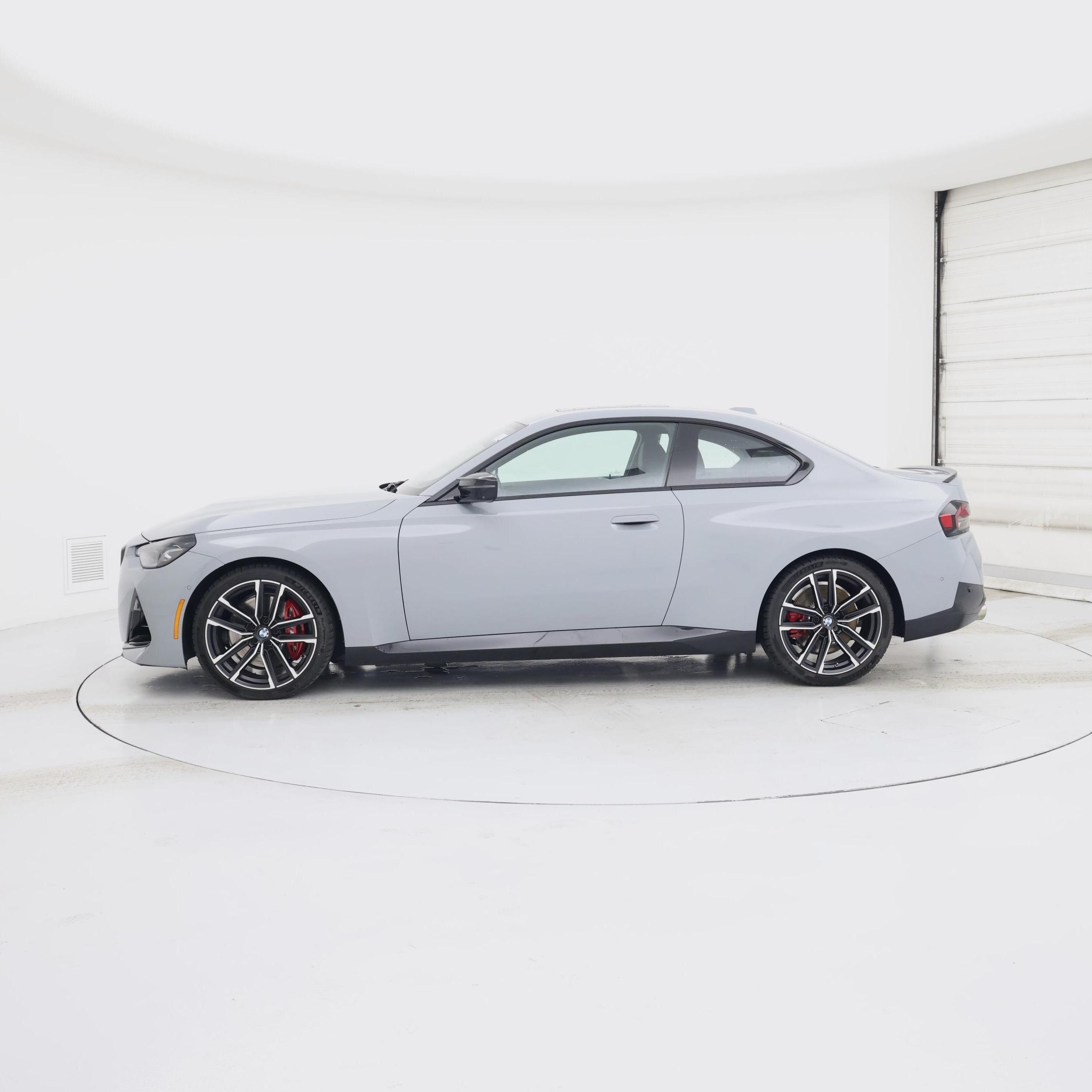 Thumbnail: 2023 BMW 2 Series - 3