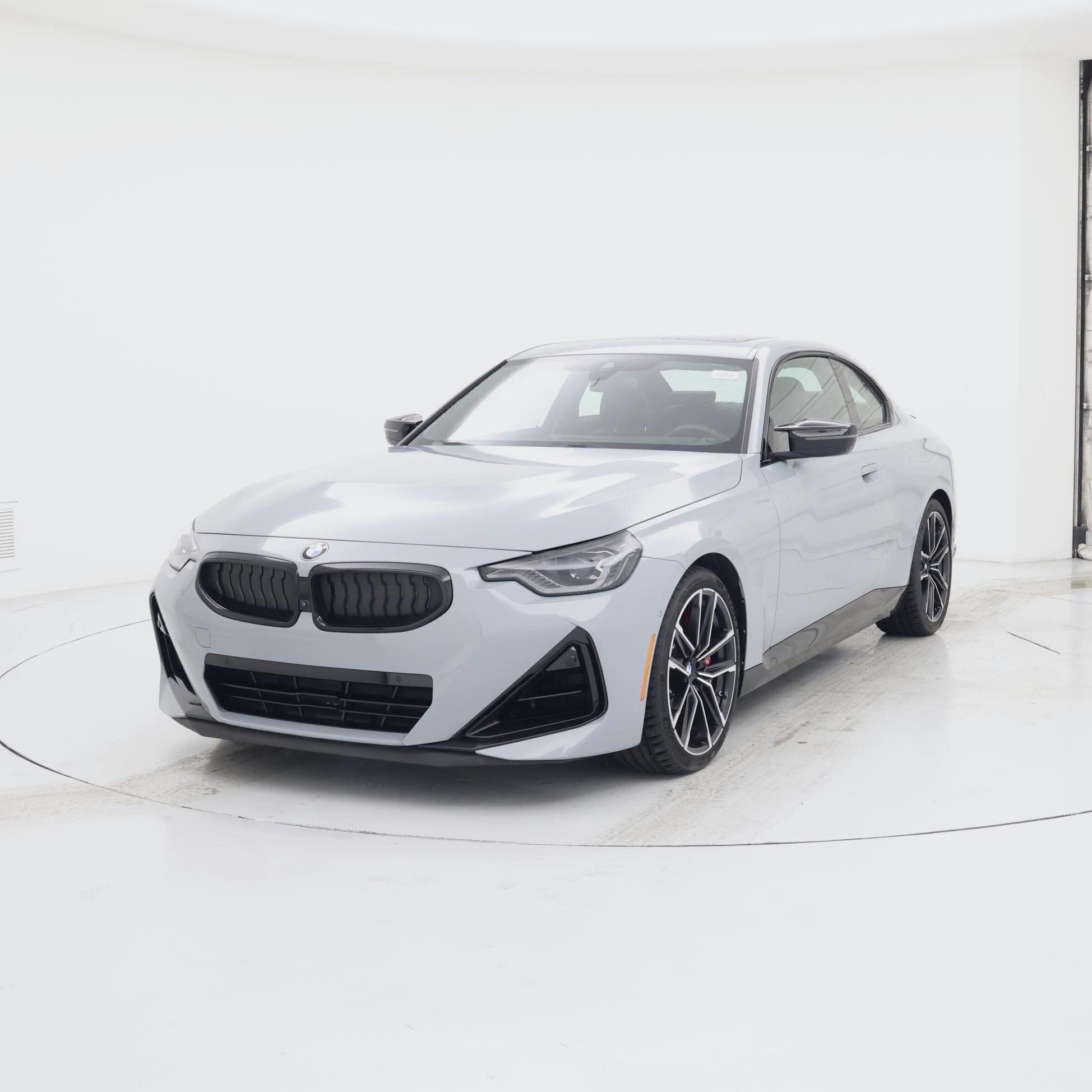 Thumbnail: 2023 BMW 2 Series - 4