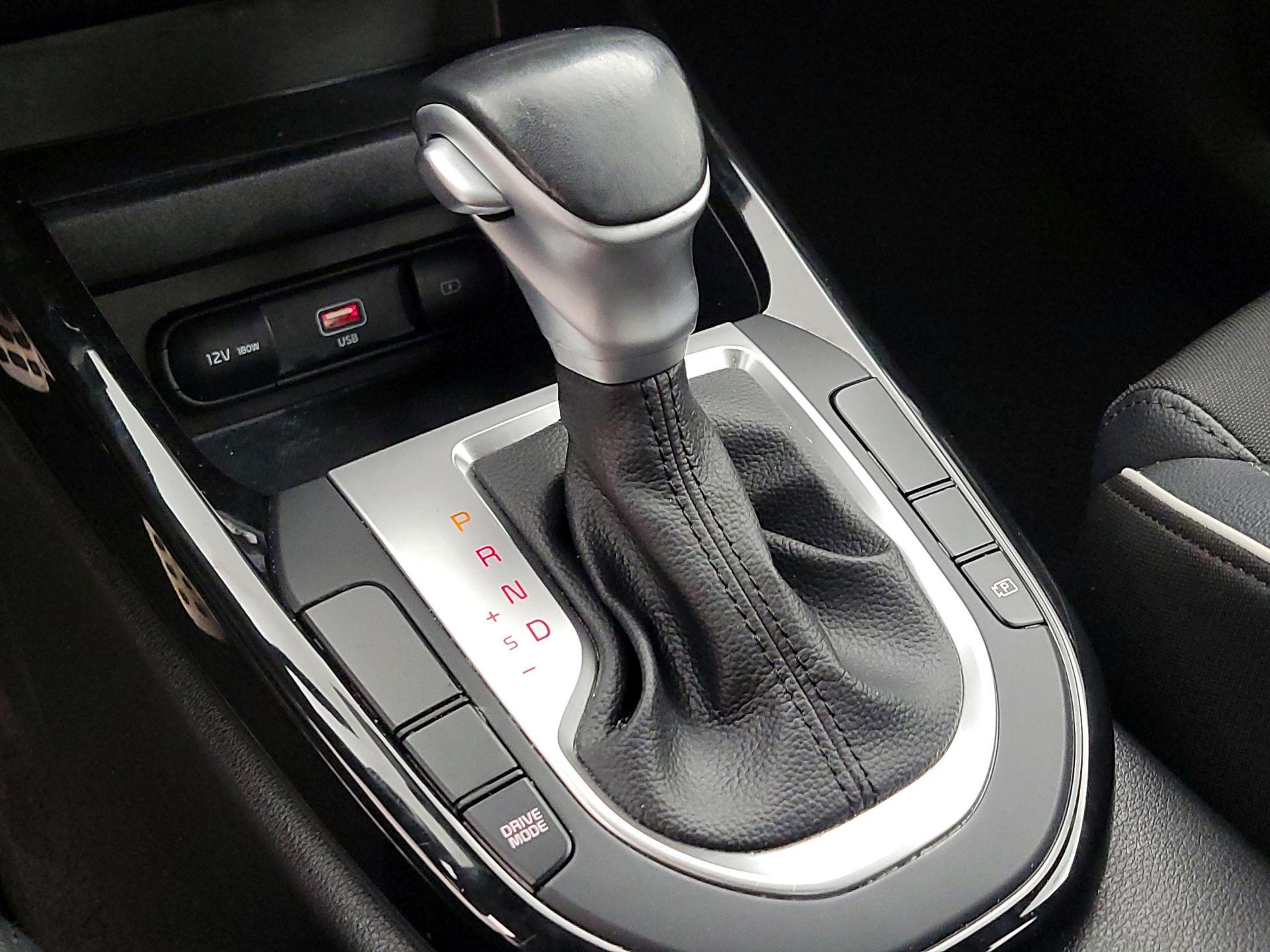 Thumbnail: 2023 Kia Forte - 17