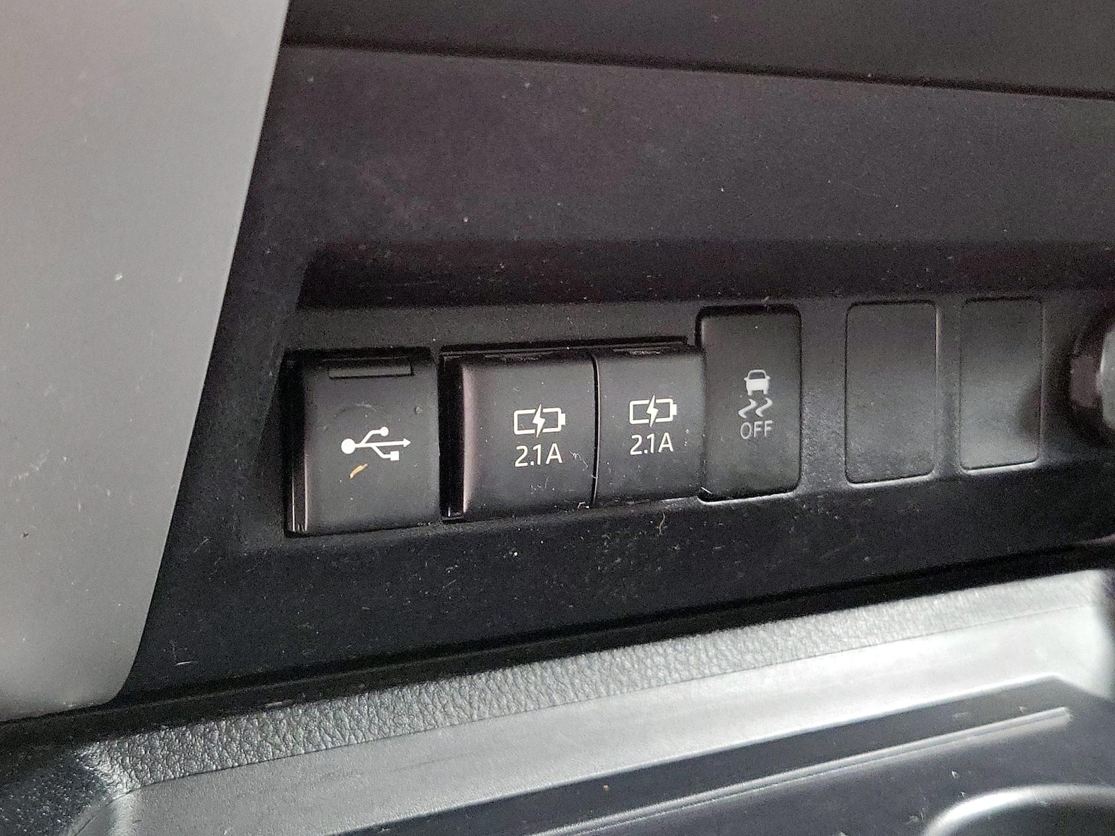 2021 Toyota Tundra SR5 - Photo 19