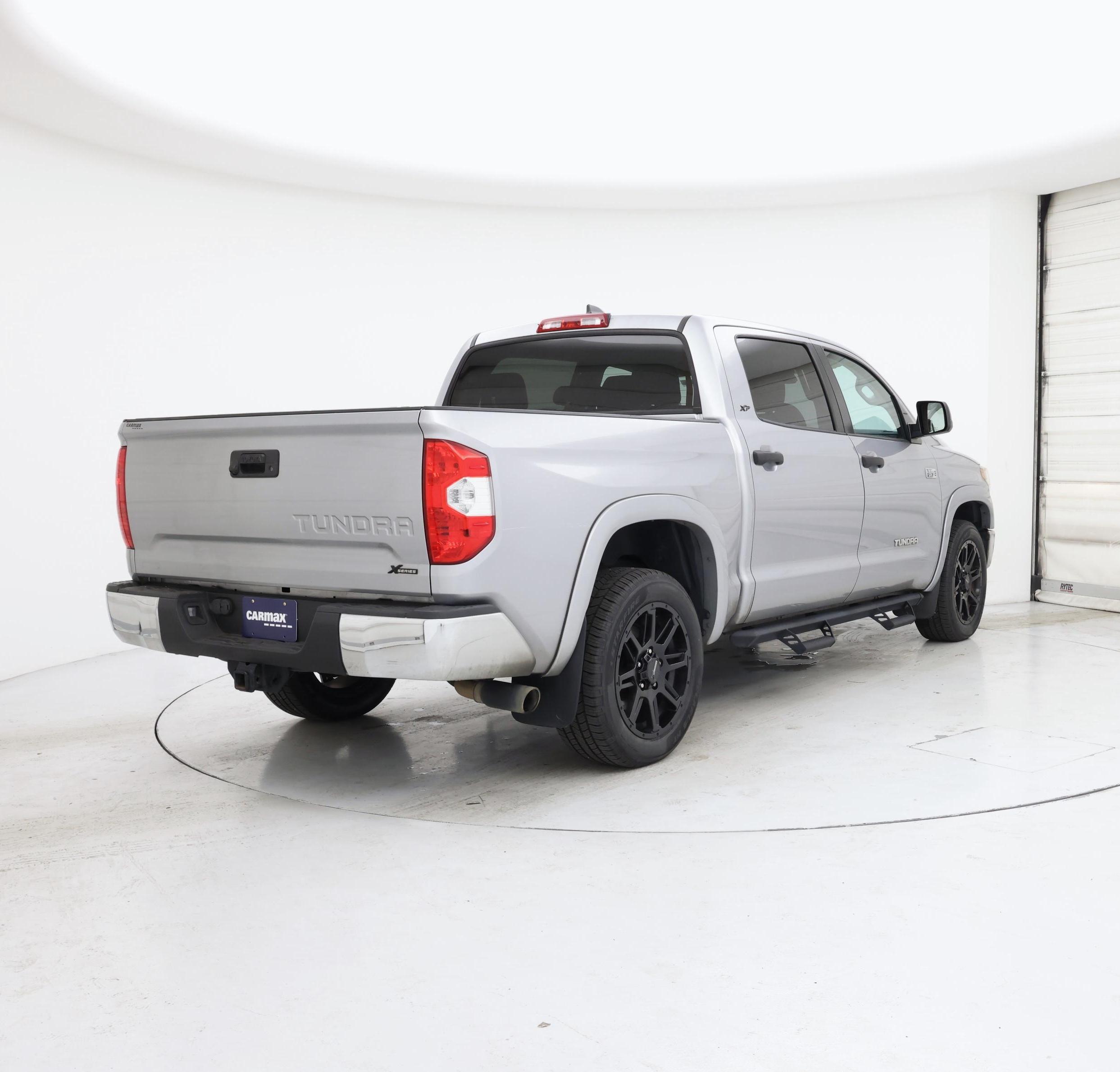 Thumbnail: 2021 Toyota Tundra - 8