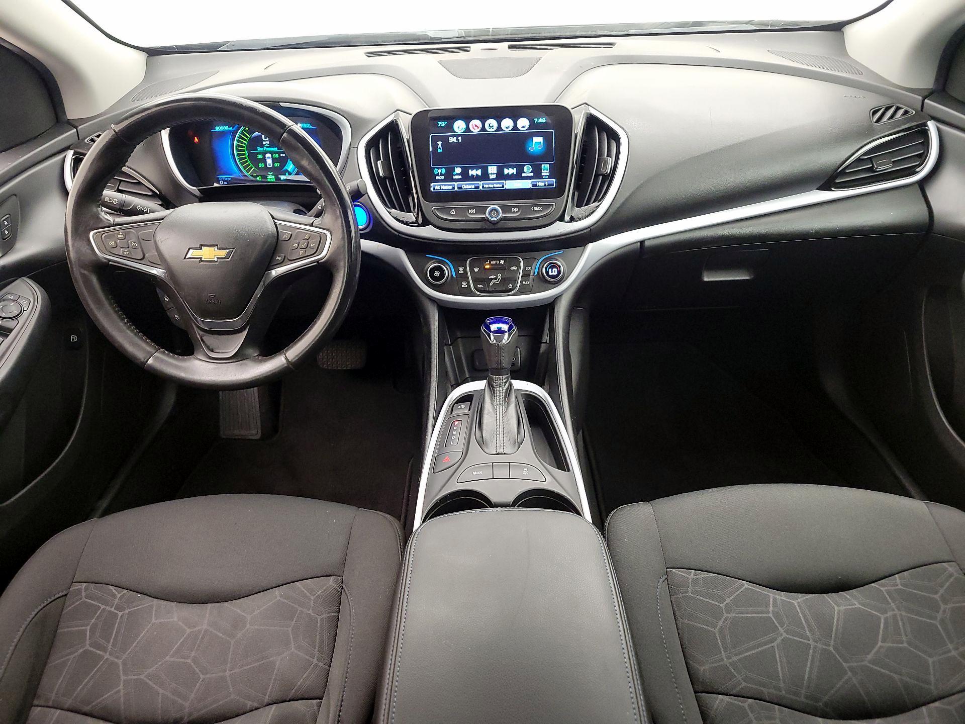 Thumbnail: 2017 Chevrolet Volt - 9