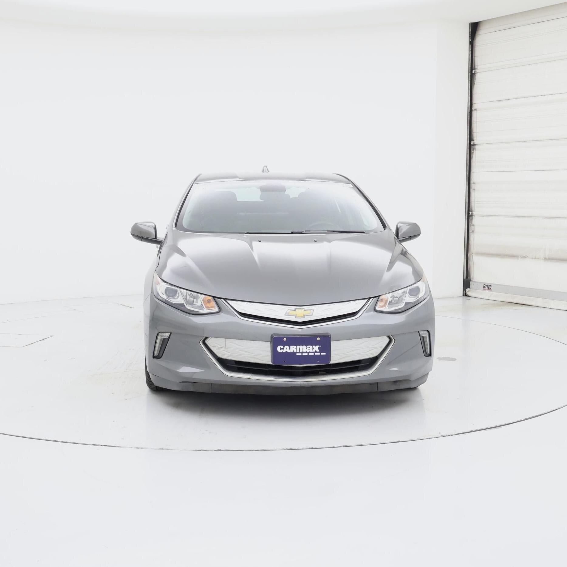 Thumbnail: 2017 Chevrolet Volt - 5