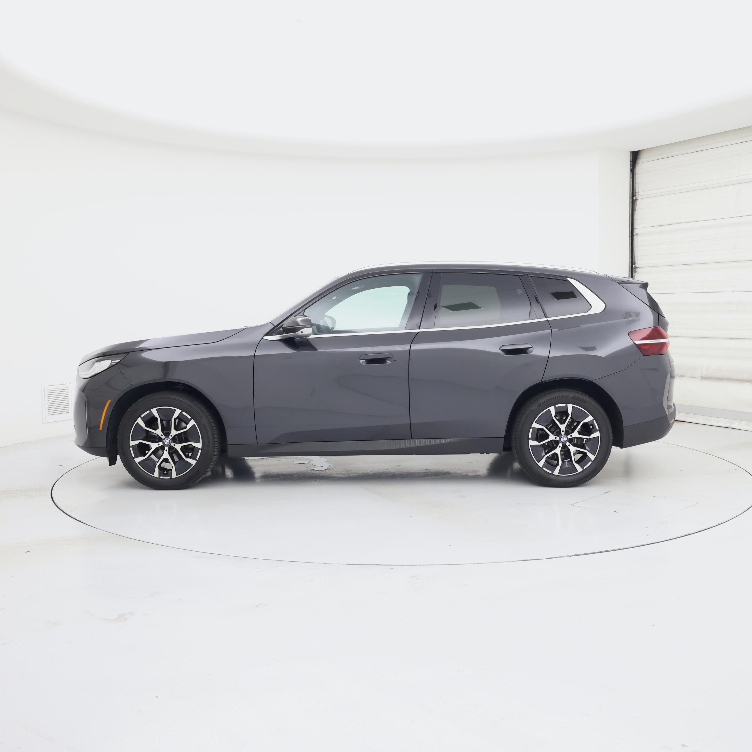 Thumbnail: 2025 BMW X3 - 3