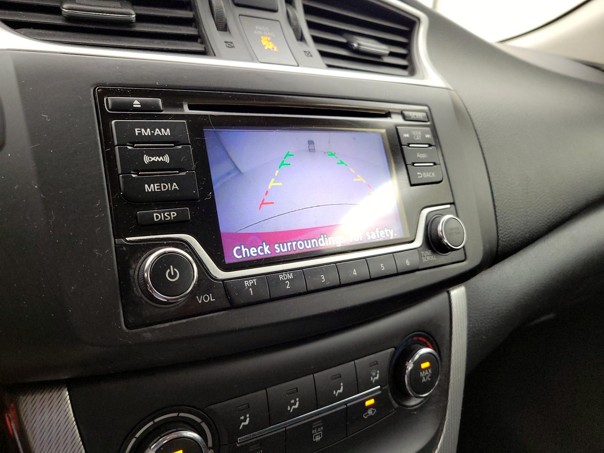 Thumbnail: 2015 Nissan Sentra - 14