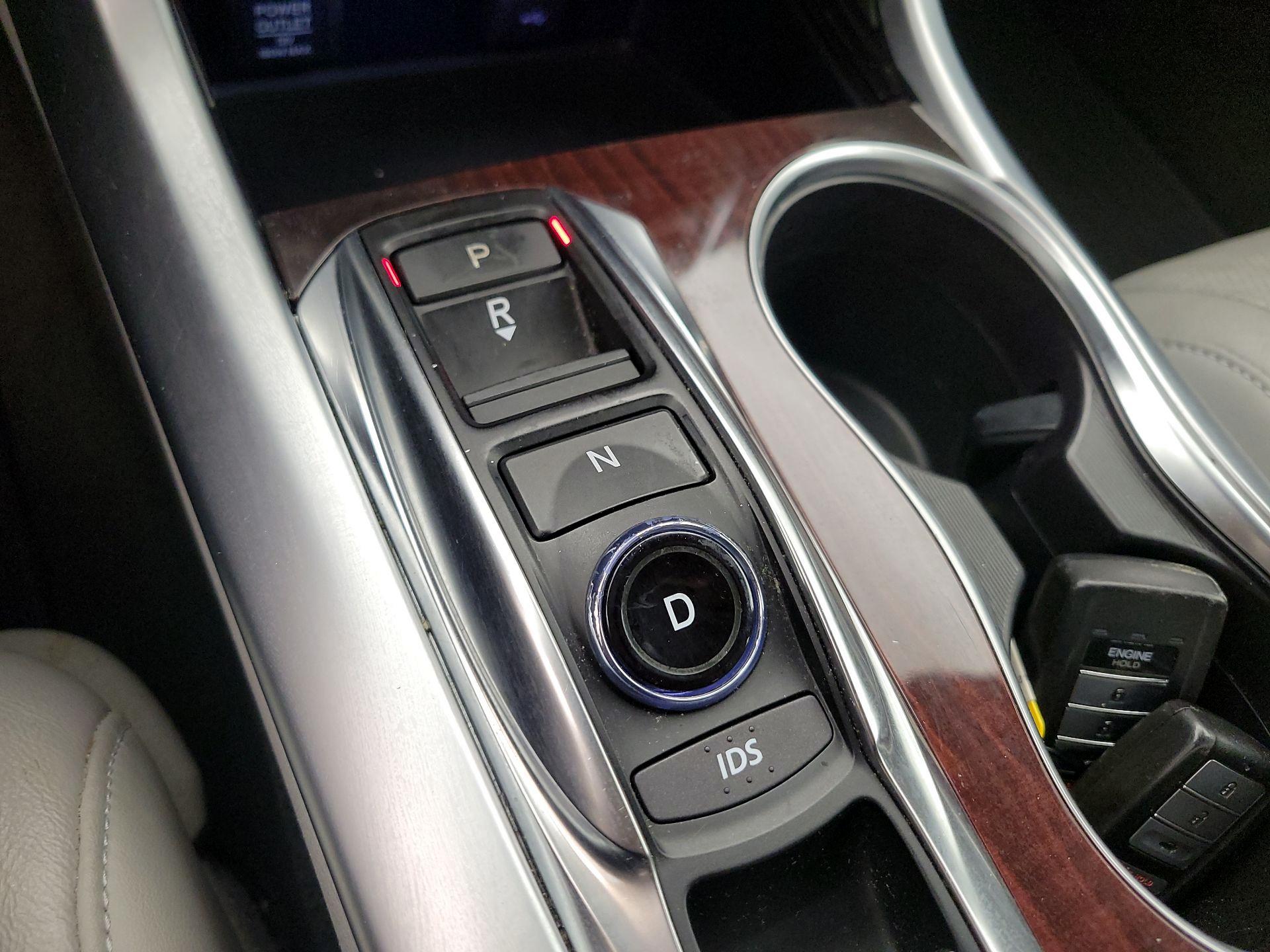 Thumbnail: 2015 Acura TLX - 15