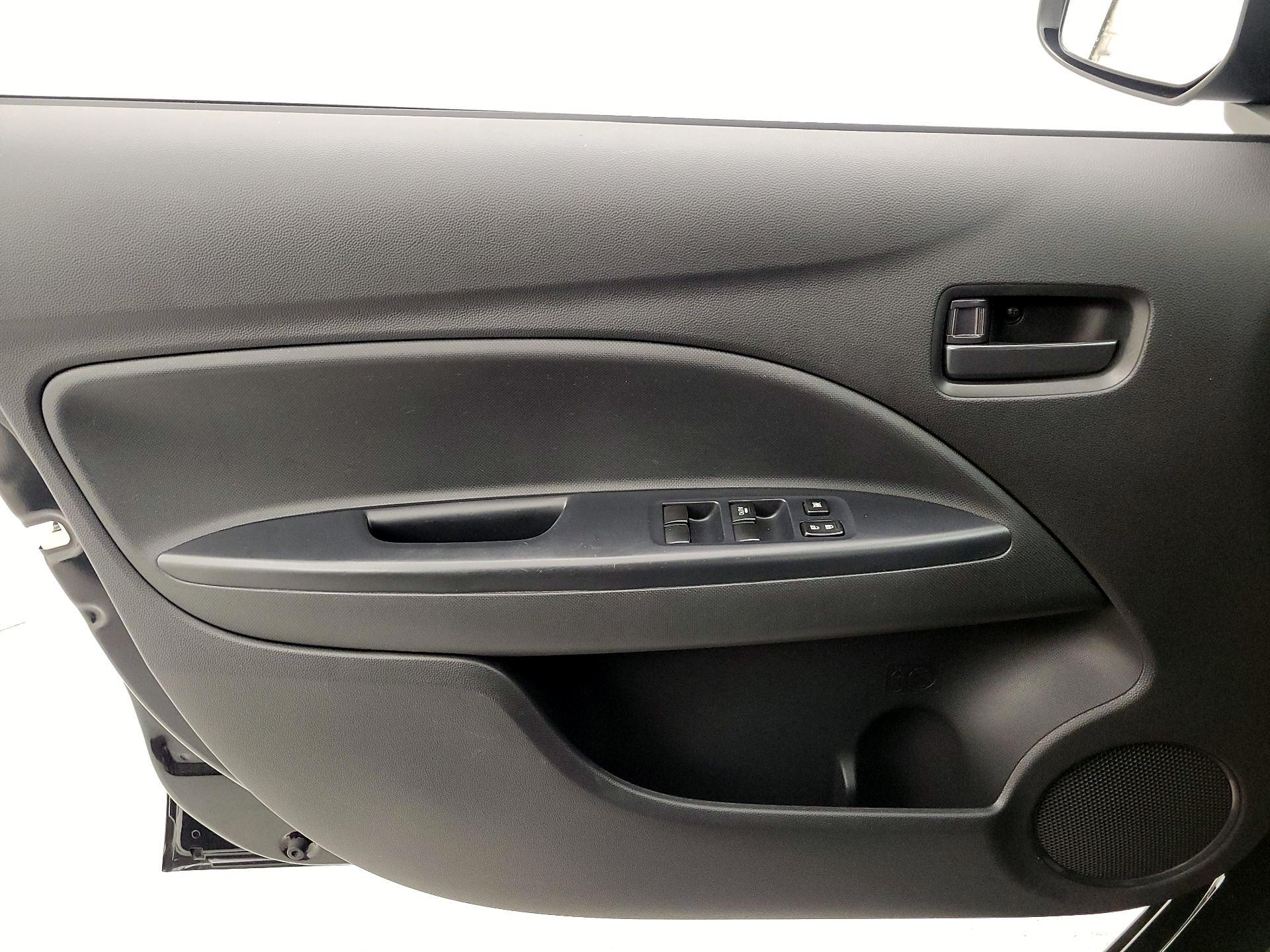 Thumbnail: 2019 Mitsubishi Mirage - 12
