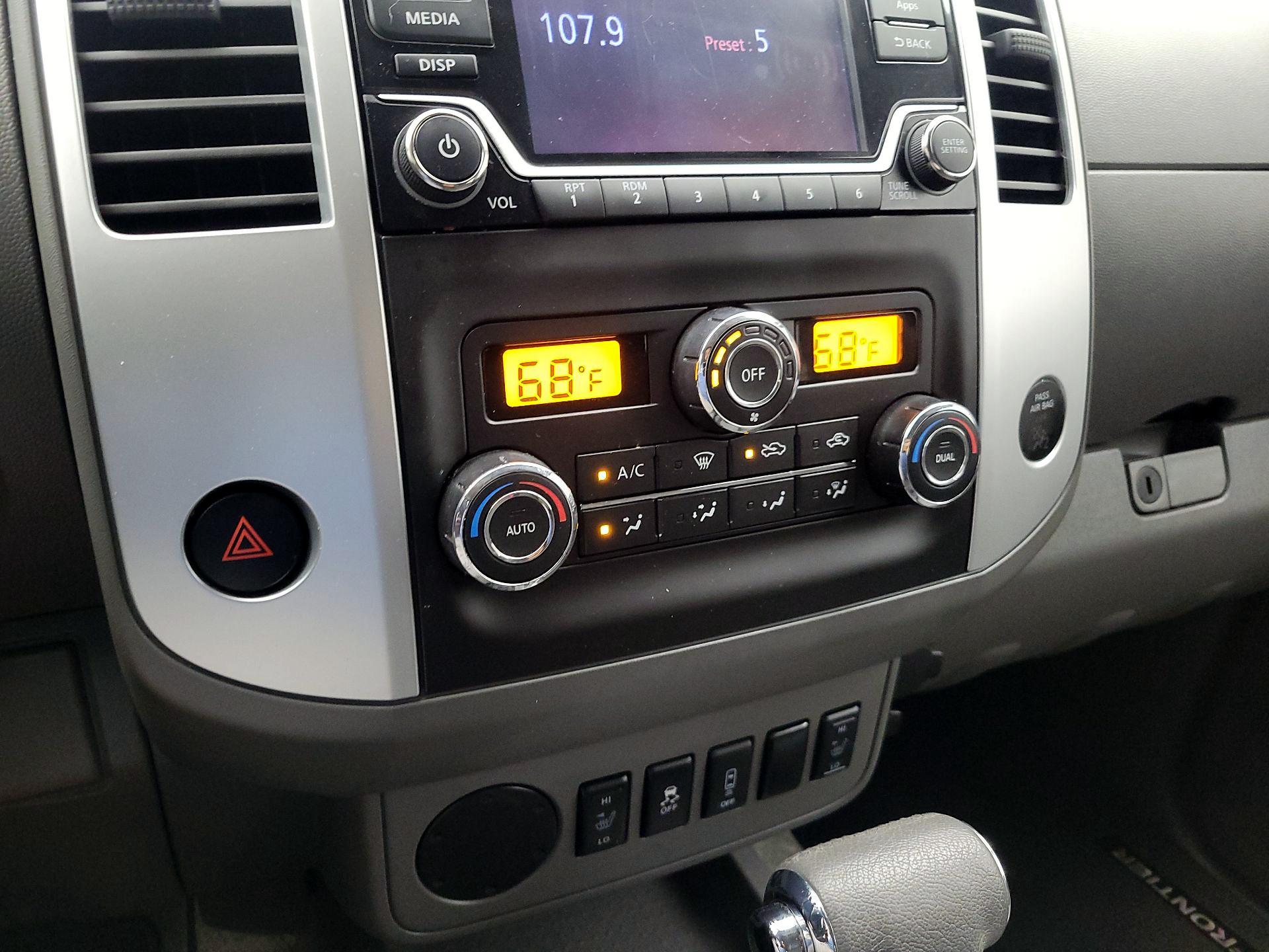 Thumbnail: 2016 Nissan Frontier - 16
