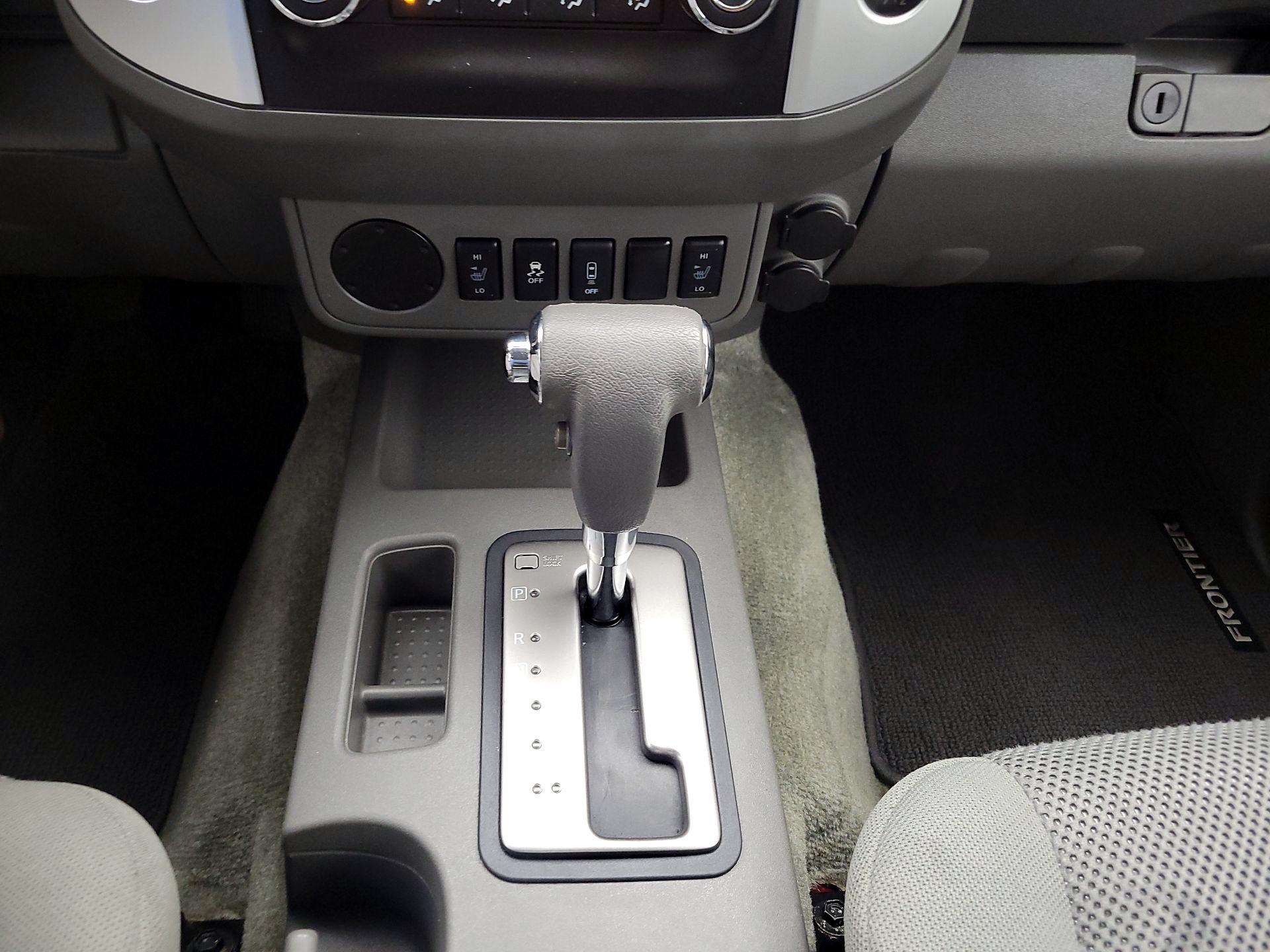 Thumbnail: 2016 Nissan Frontier - 17