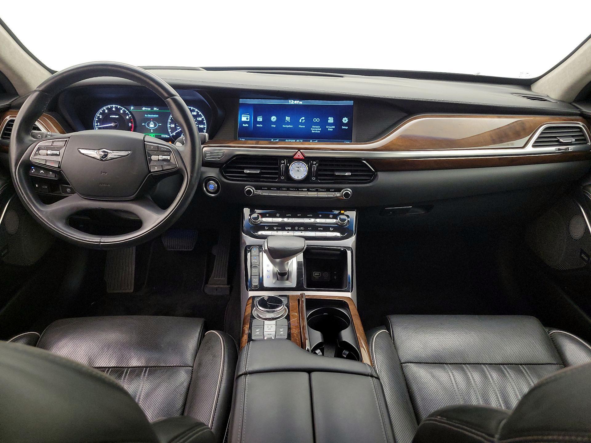 Thumbnail: 2018 Genesis G90 - 9