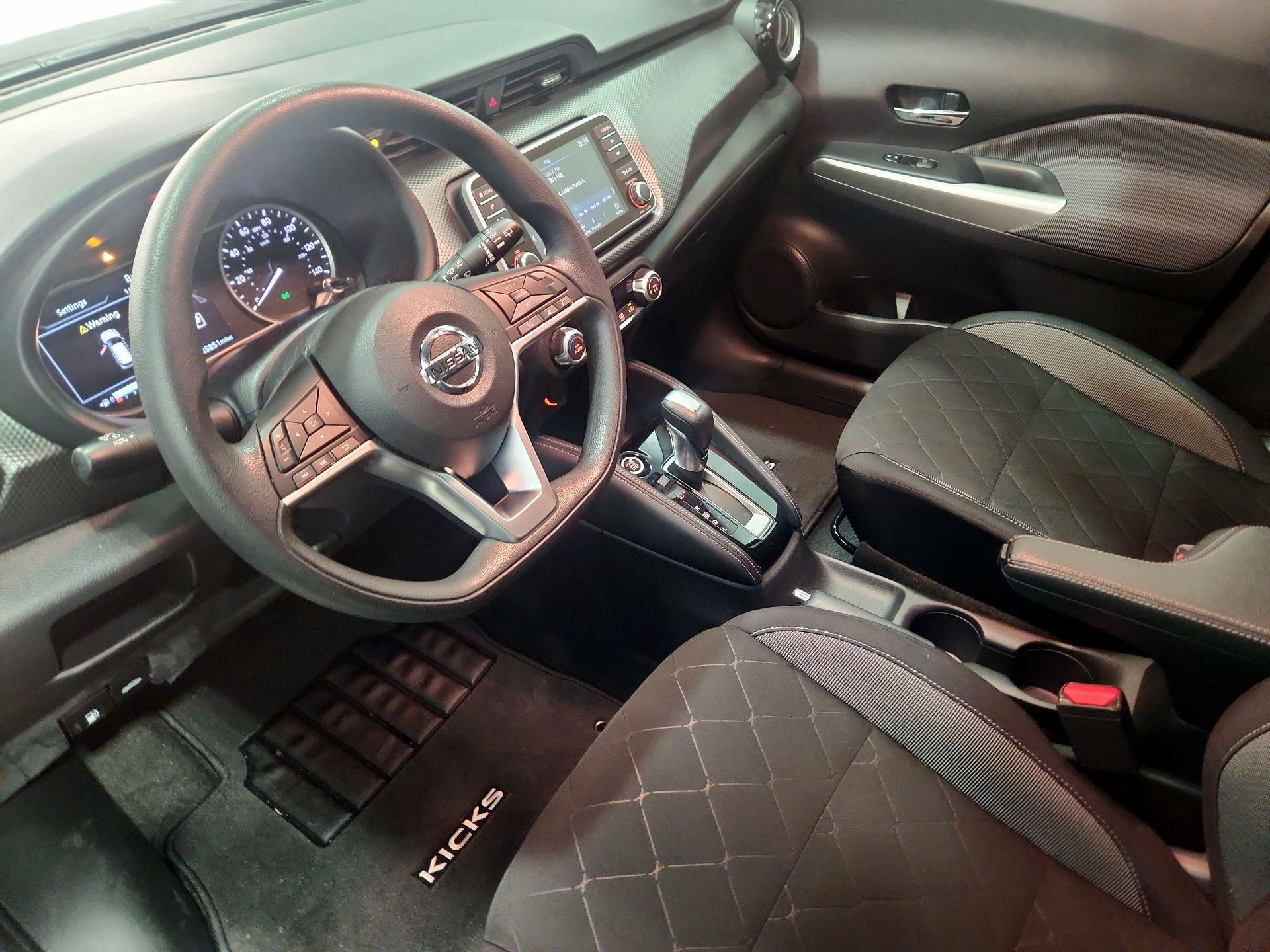Thumbnail: 2020 Nissan Kicks - 11