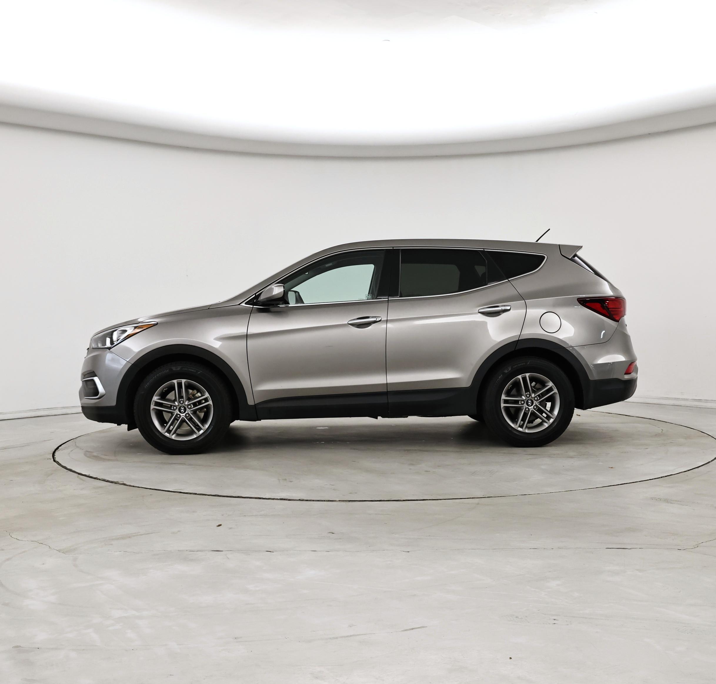 Thumbnail: 2018 Hyundai Santa Fe - 3