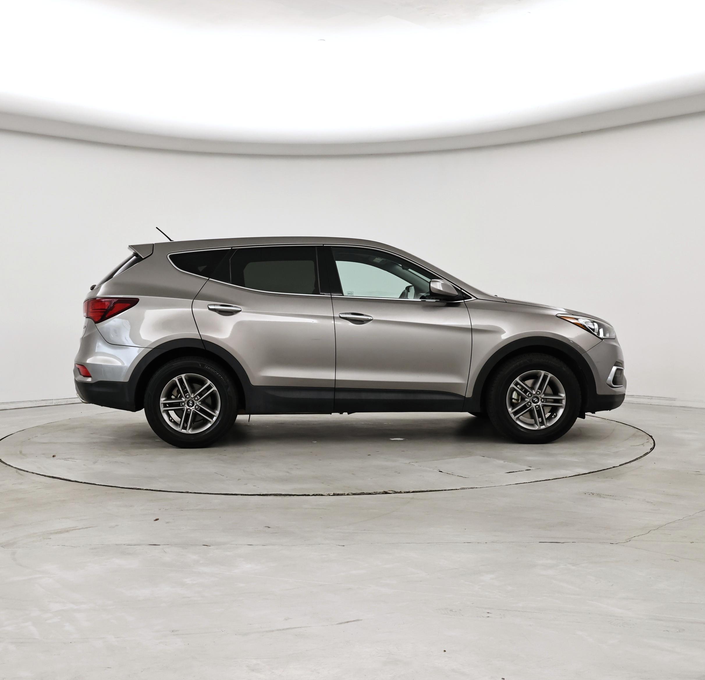 Thumbnail: 2018 Hyundai Santa Fe - 7