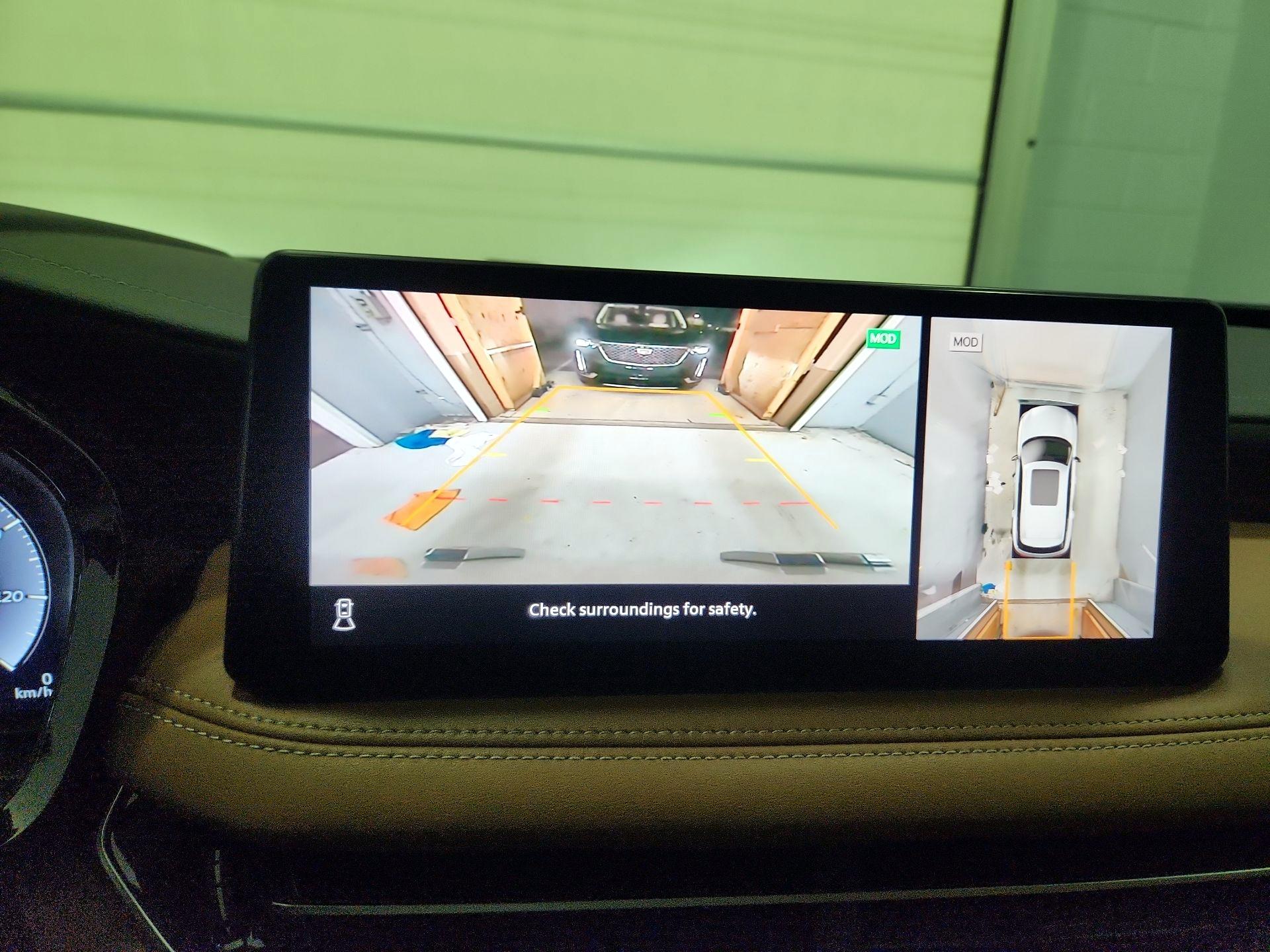 Thumbnail: 2023 INFINITI QX60 - 14